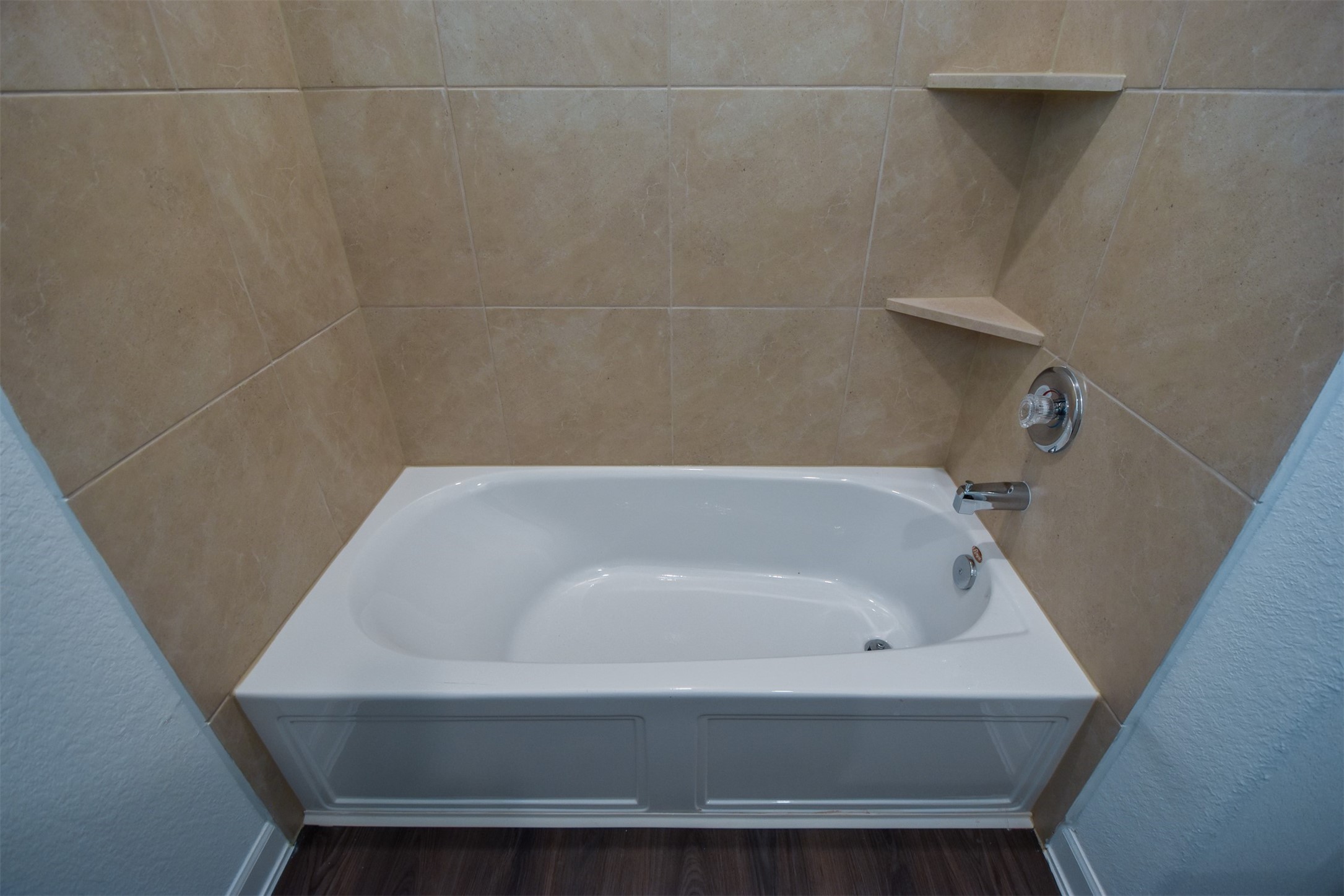 Custom bath with built in shelving Custom bath with built in shelving