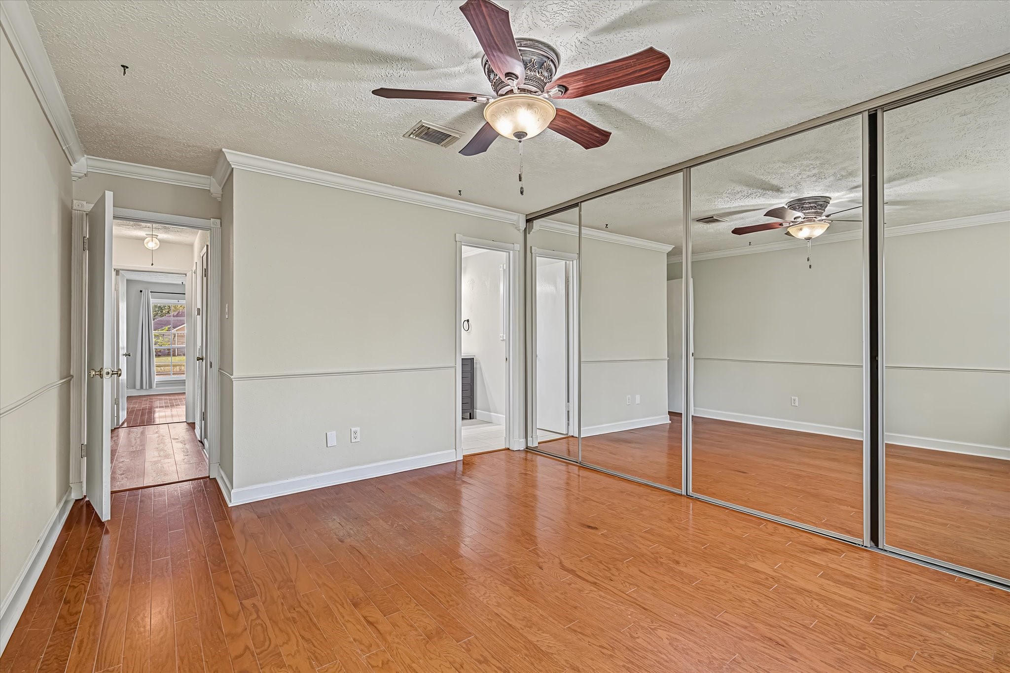 2803 Custer Drive, League City, TX 77573