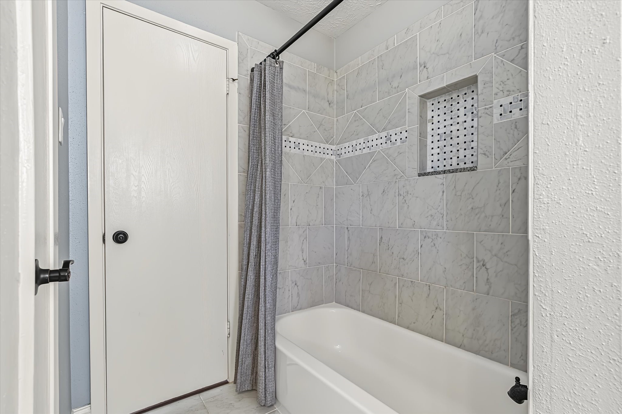 2803 Custer Drive, League City, TX 77573