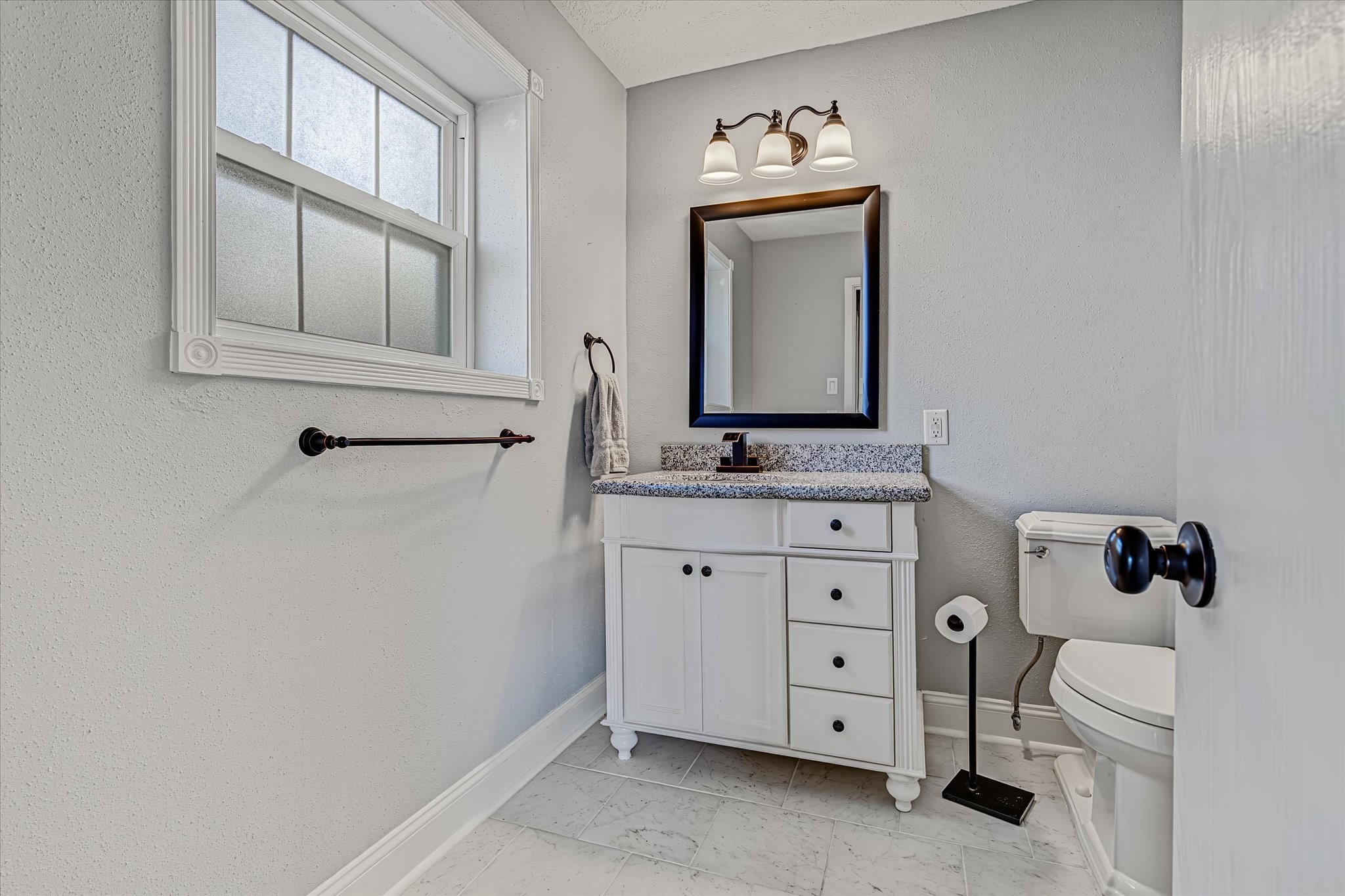 2803 Custer Drive, League City, TX 77573