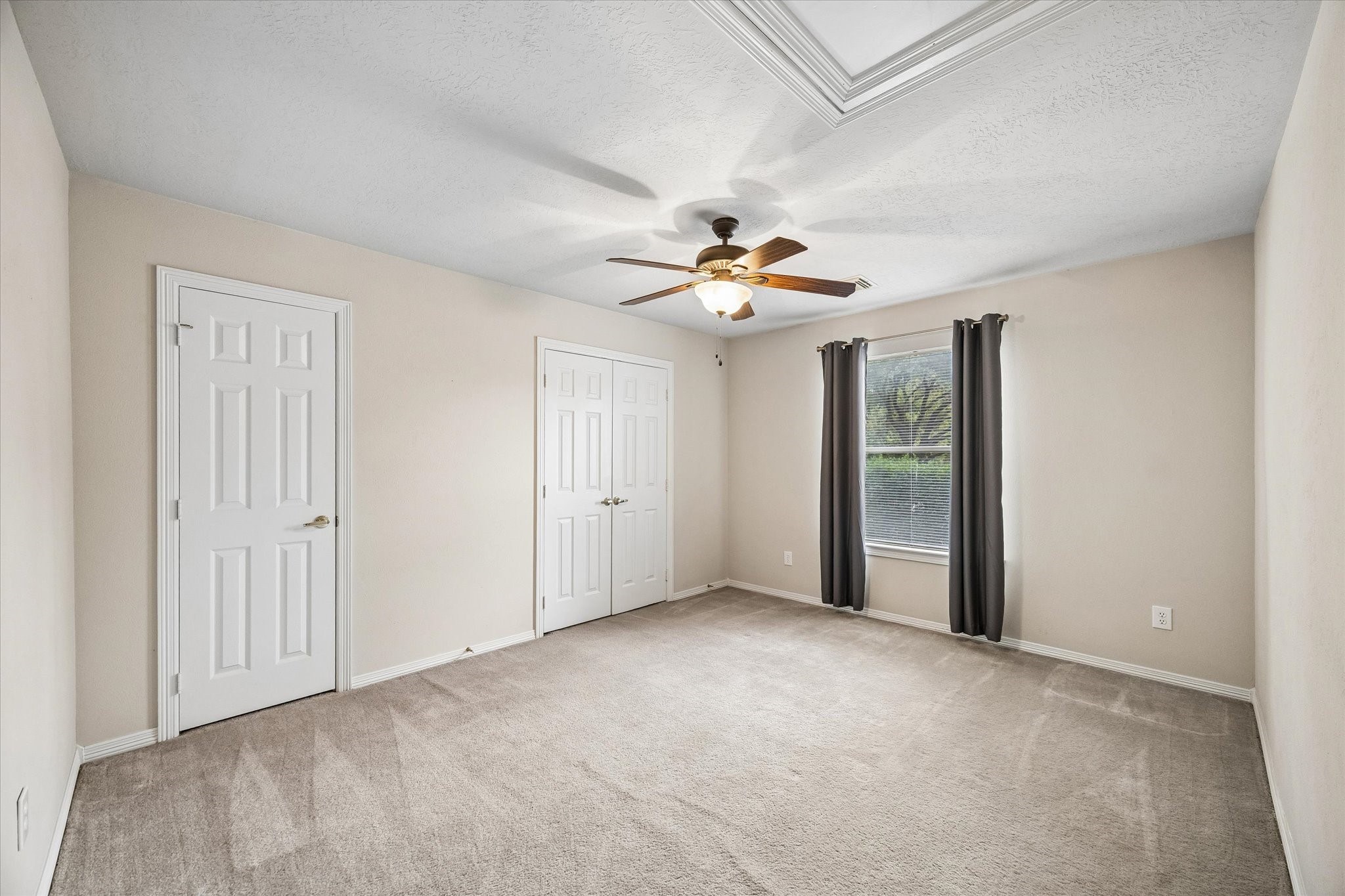 3122 Woodcreek Glen Lane, Houston, TX 77073