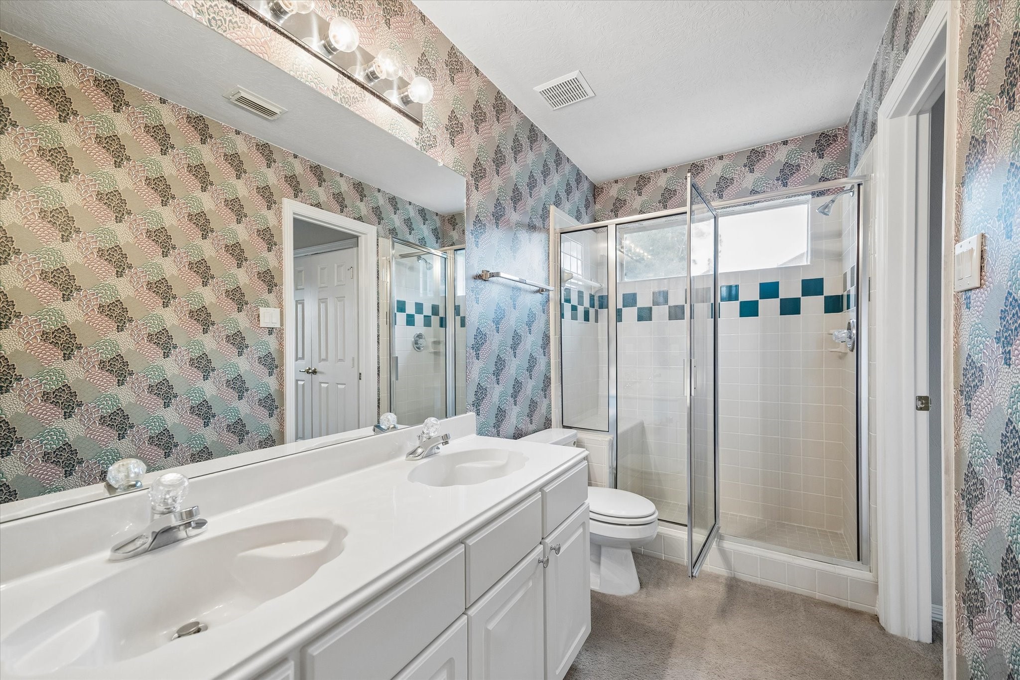 3122 Woodcreek Glen Lane, Houston, TX 77073