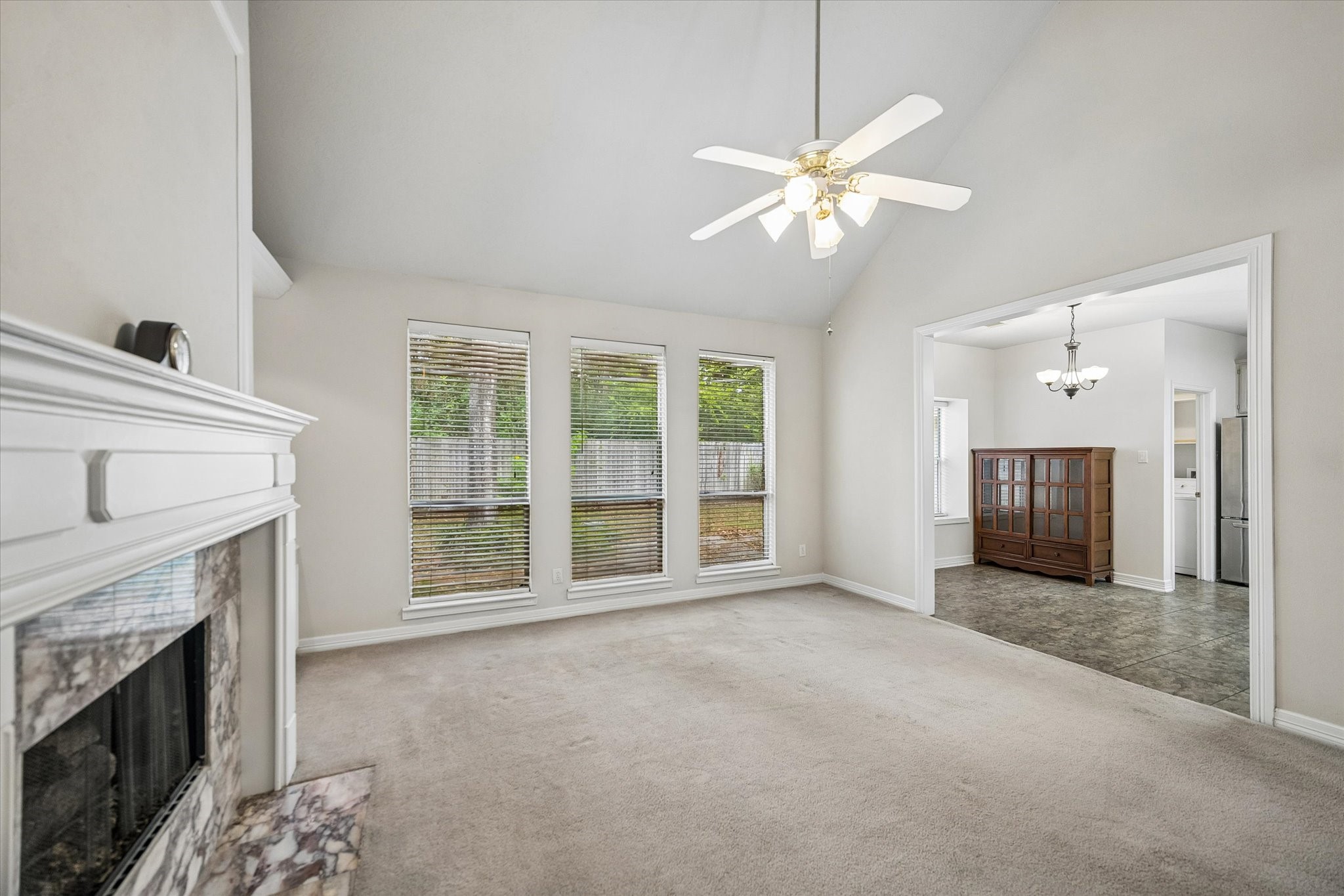 3122 Woodcreek Glen Lane, Houston, TX 77073