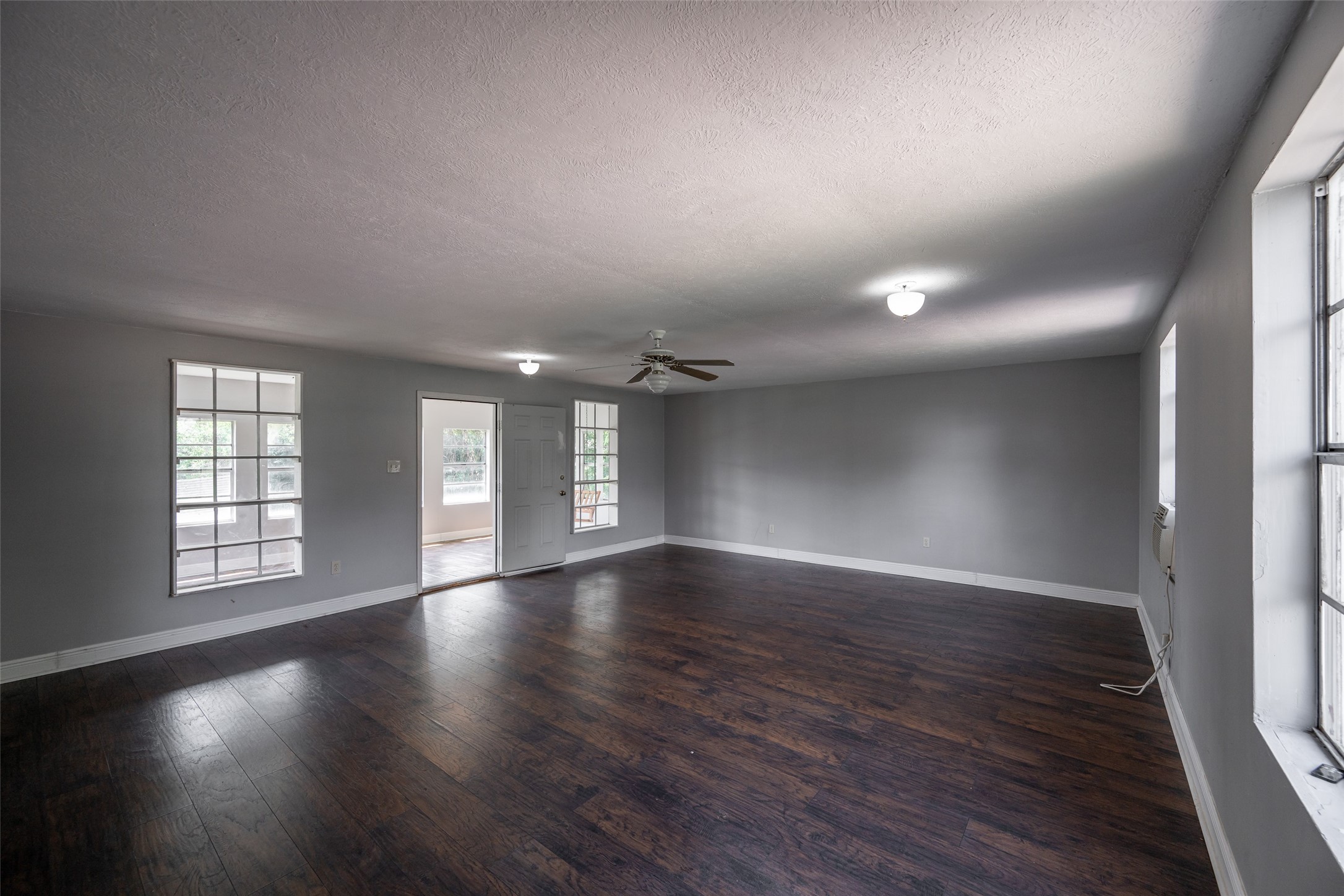 Another view of this spacious game room.