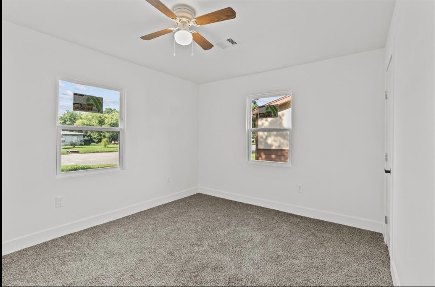 805 19TH Avenue N, Texas City, TX 77590