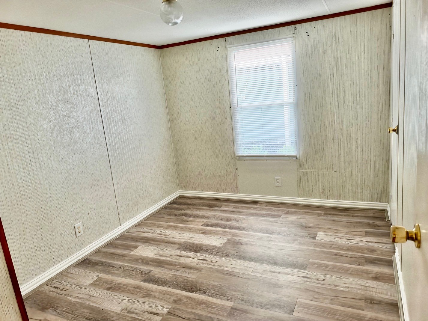 5725 Magnolia Street, Houston, TX 77050