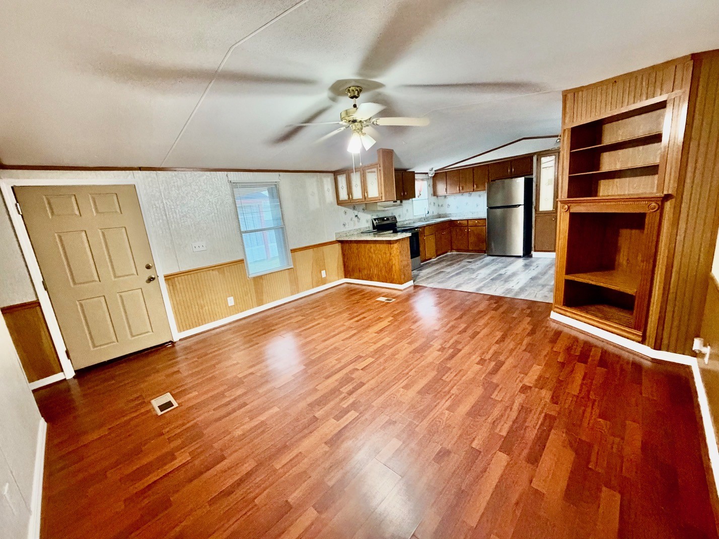 5725 Magnolia Street, Houston, TX 77050