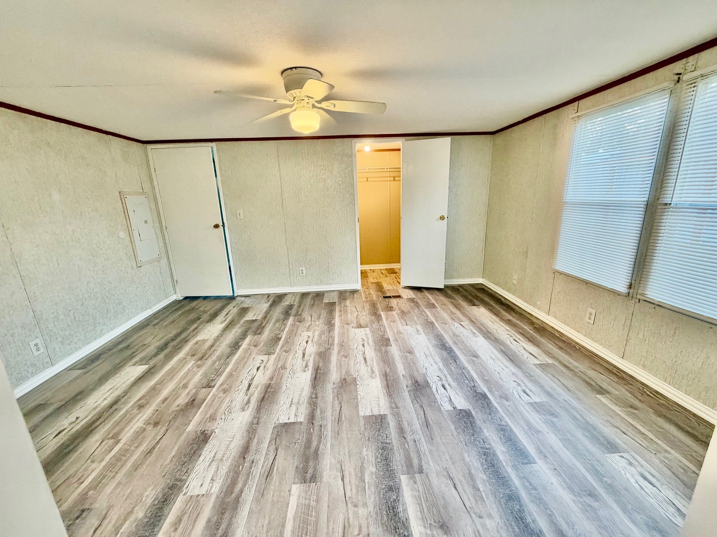 5725 Magnolia Street, Houston, TX 77050