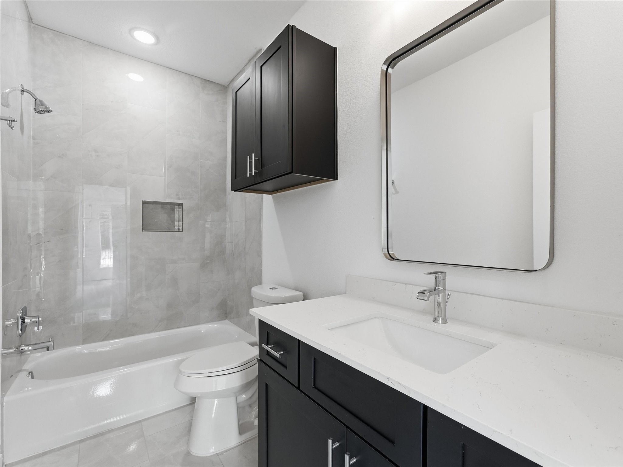 7455 LaSalette St, Houston, TX 77021 7455 LaSalette St, Houston, TX 77021