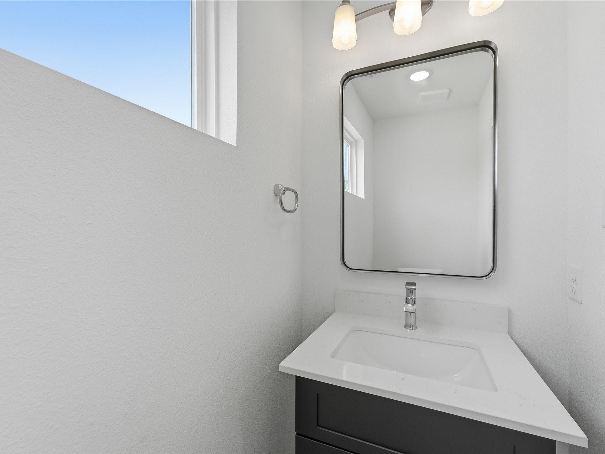 7455 LaSalette St, Houston, TX 77021