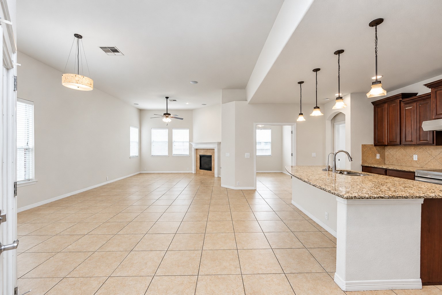 1323 Ralston Branch Way, Sugar Land, TX 77479