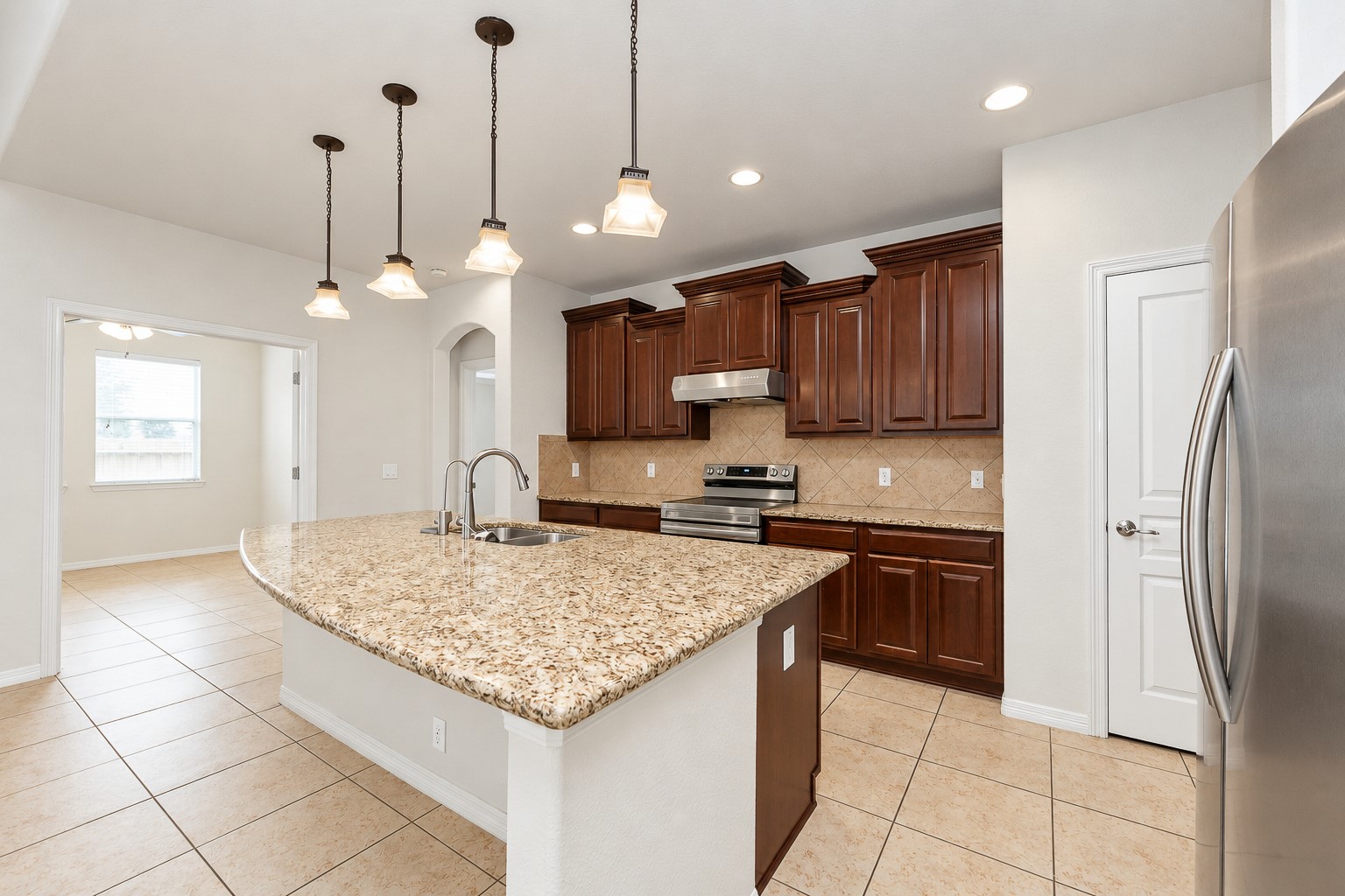 1323 Ralston Branch Way, Sugar Land, TX 77479