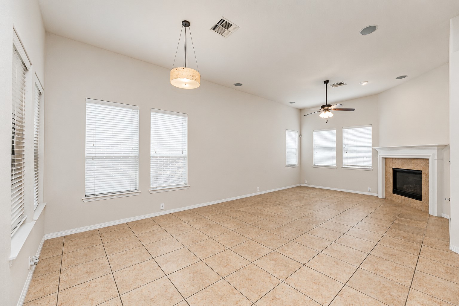 1323 Ralston Branch Way, Sugar Land, TX 77479