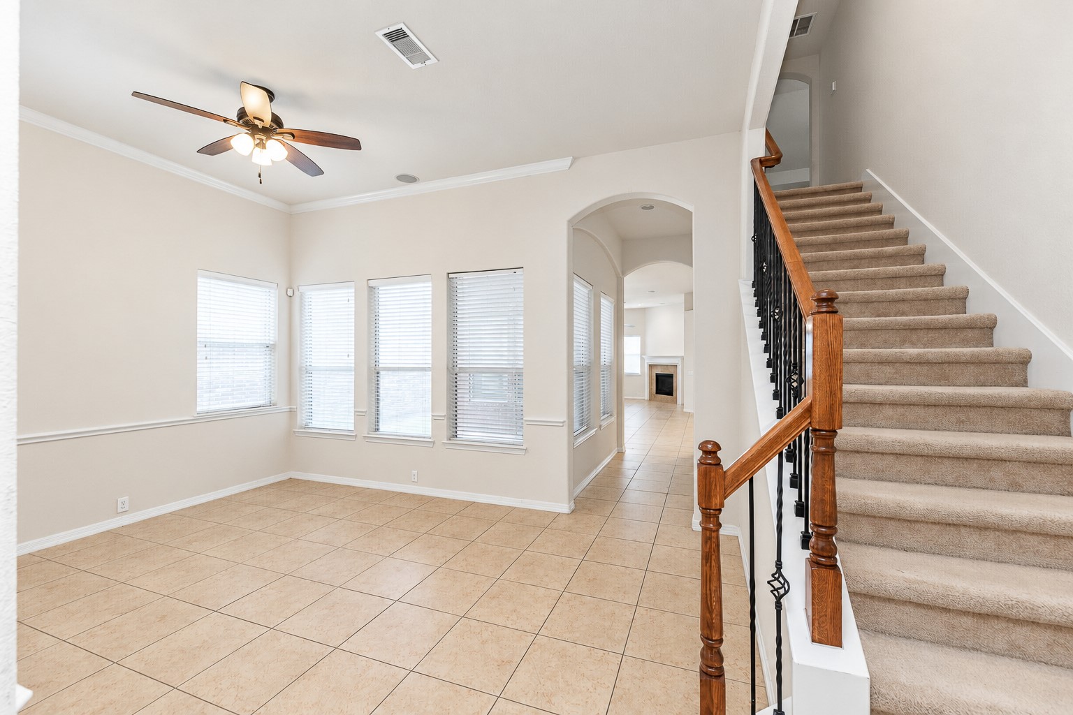 1323 Ralston Branch Way, Sugar Land, TX 77479