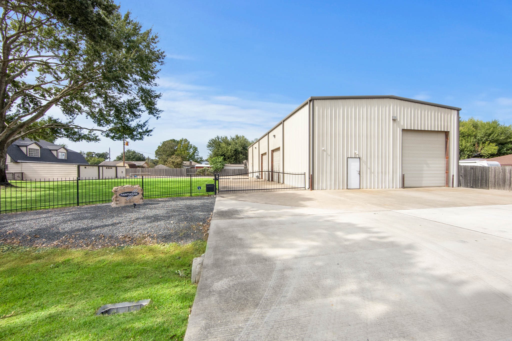 Large driveway and significant parking space