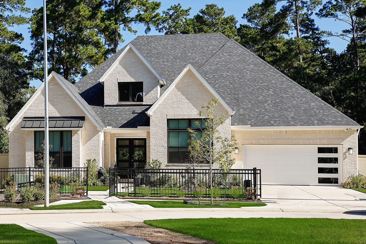 54 Arctic Tern Circle, Magnolia, TX 77354