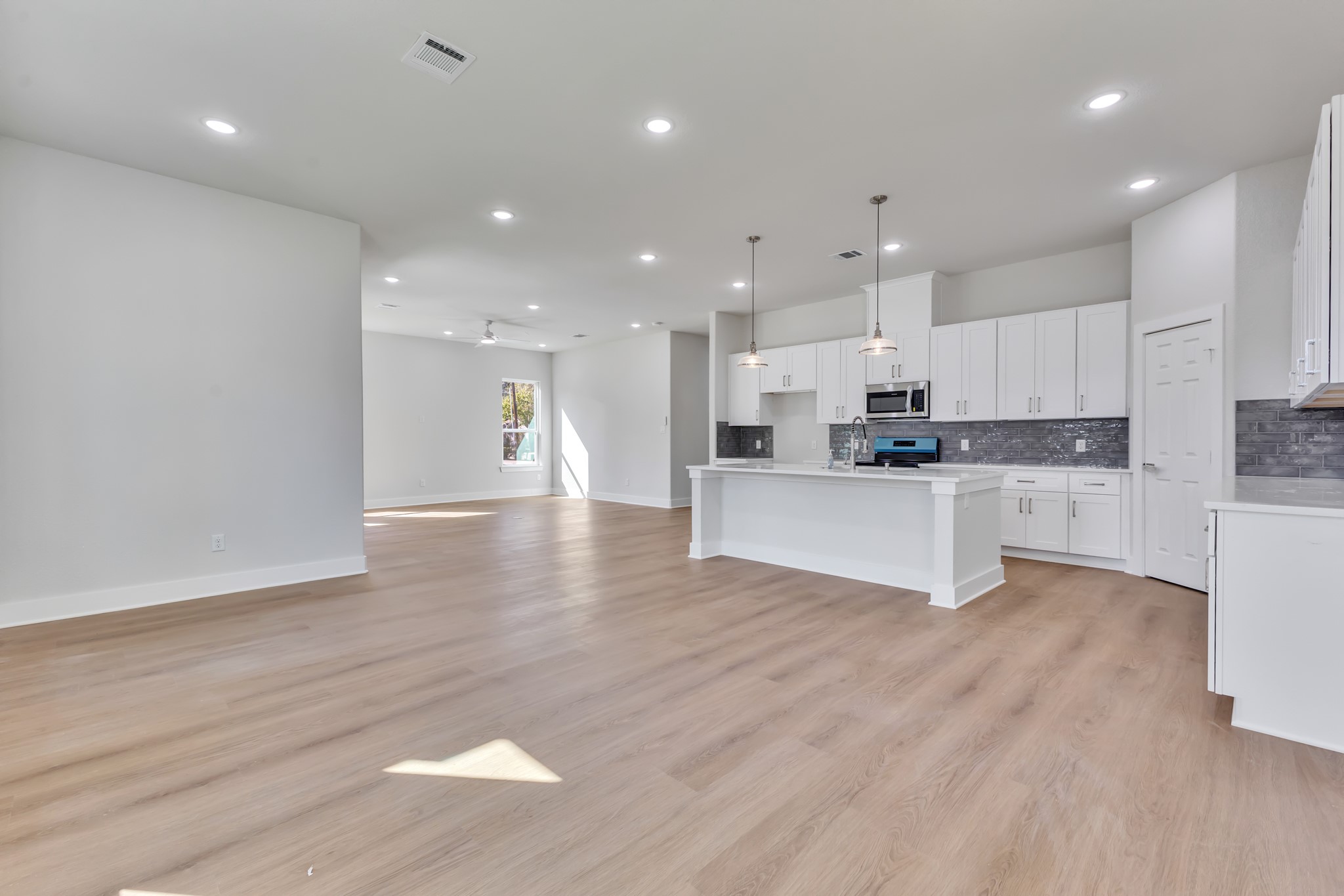 Spacious Kitchen with Center Island