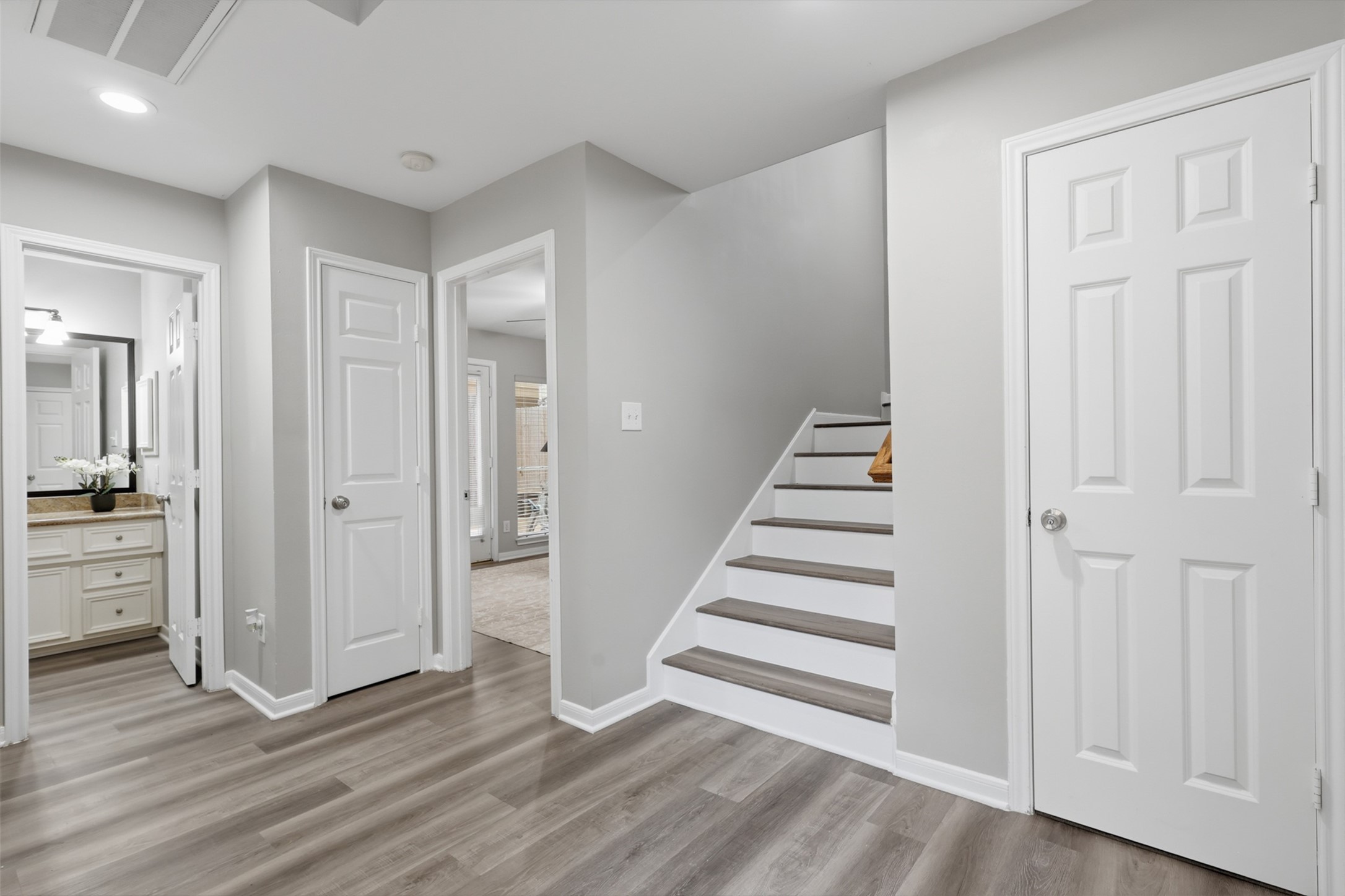 832 Cohn Street, Houston, TX 77007