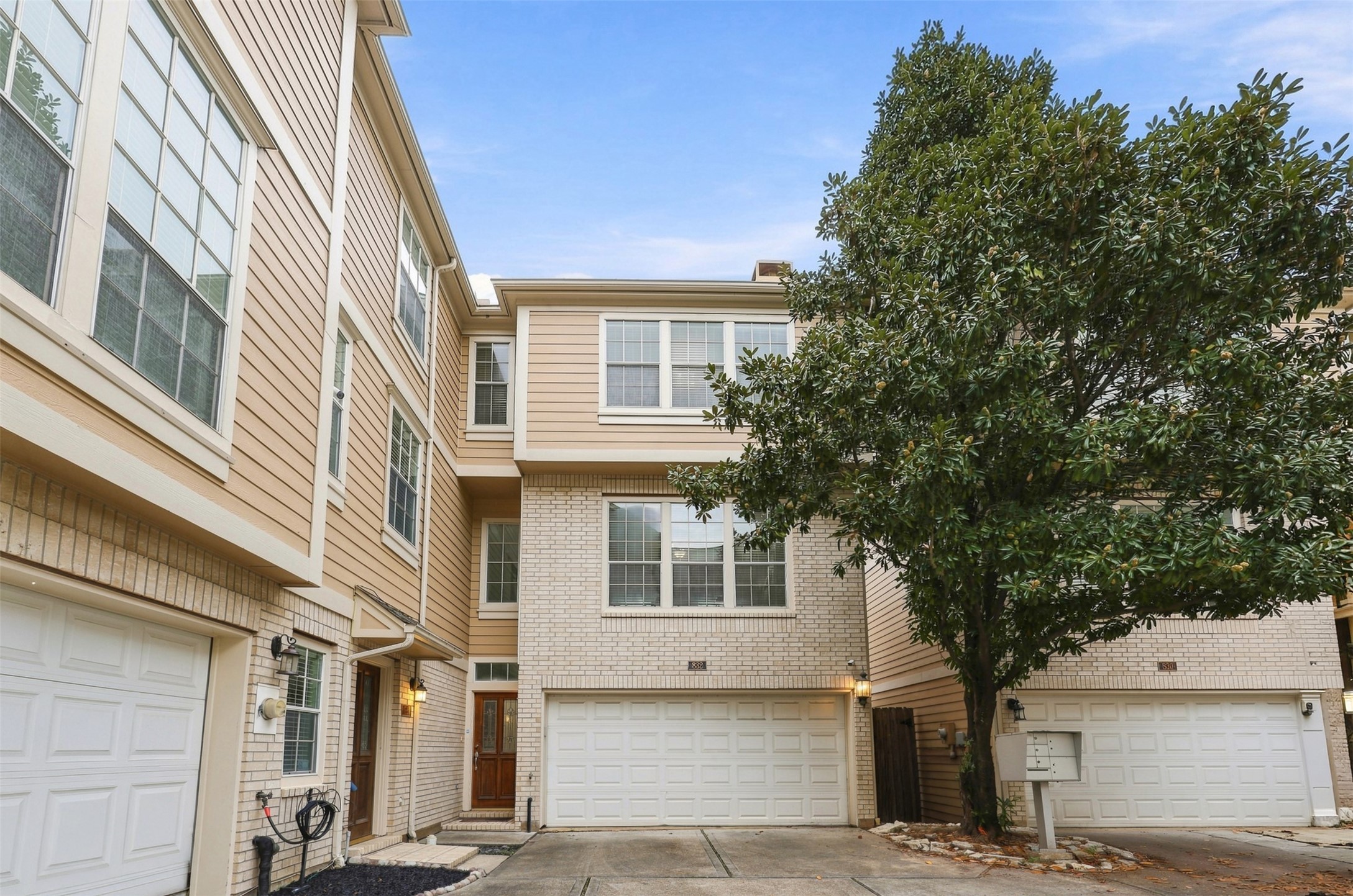 832 Cohn Street, Houston, TX 77007