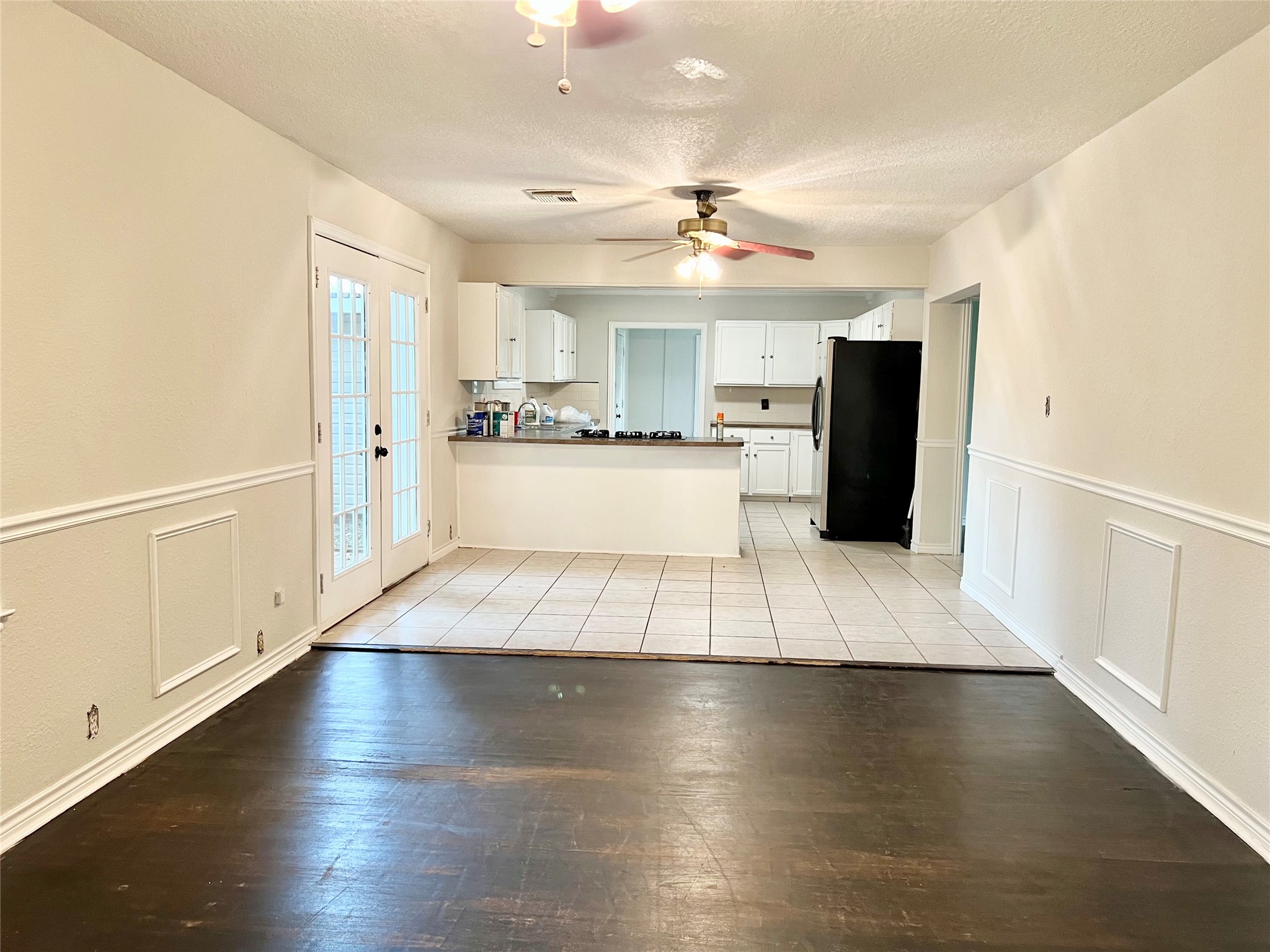 Lots of room for entertaining.