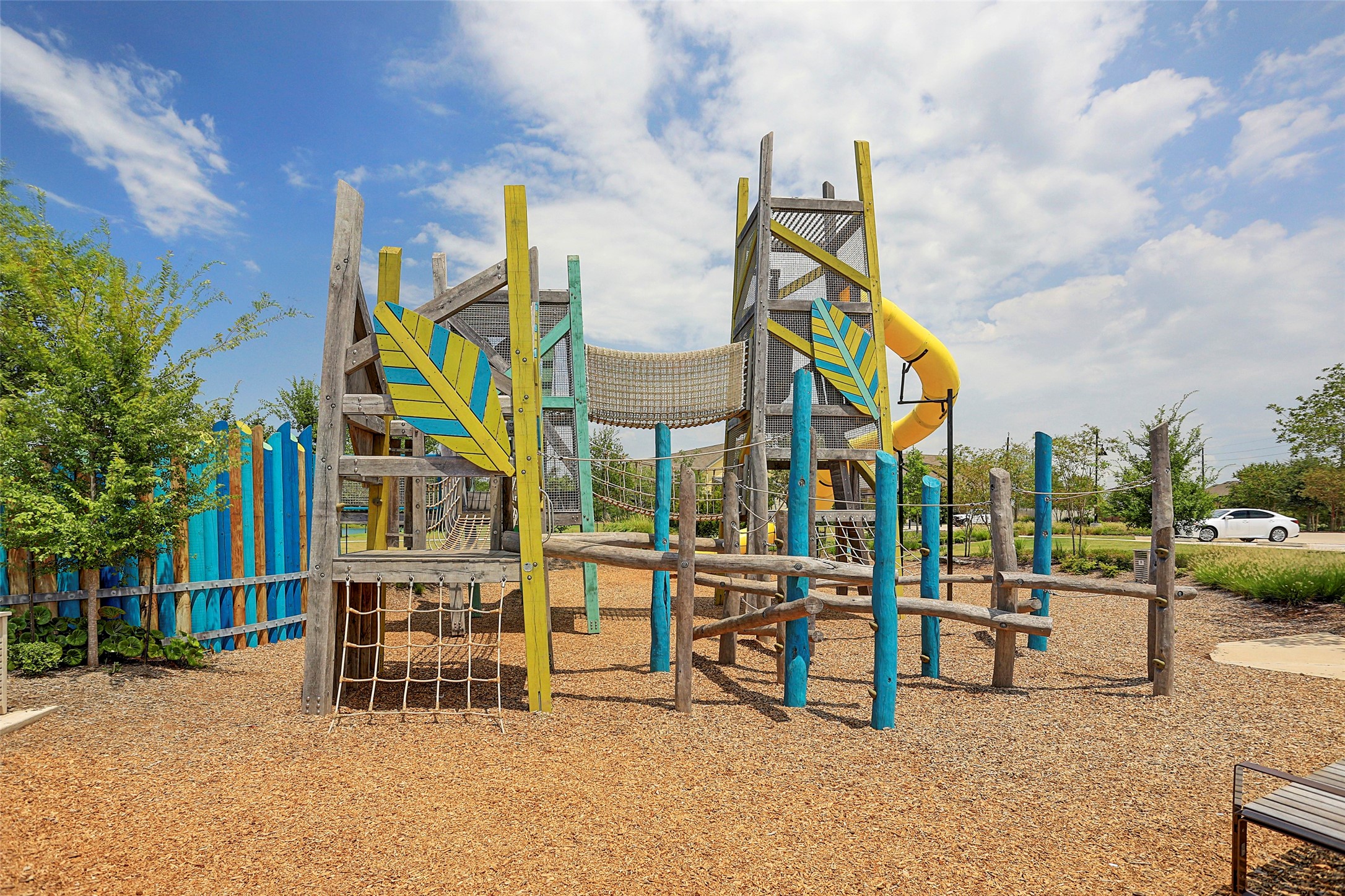 The playground at Sawmill Lake Club is phenomenal with lots of room for fun and games. Let their imagination run as wild as they will in this fantastic park!