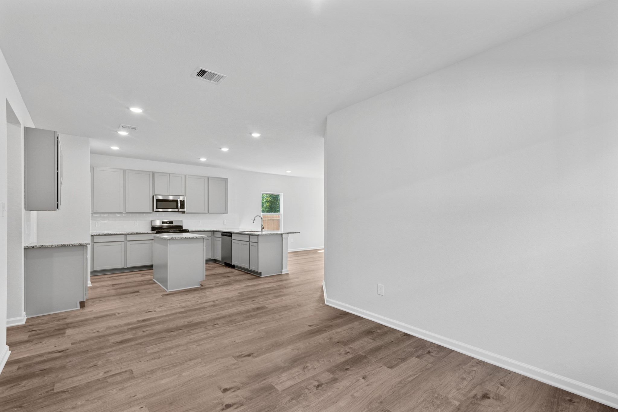 Home under construction, photo used for illustrative purposes only, colors and options will vary.