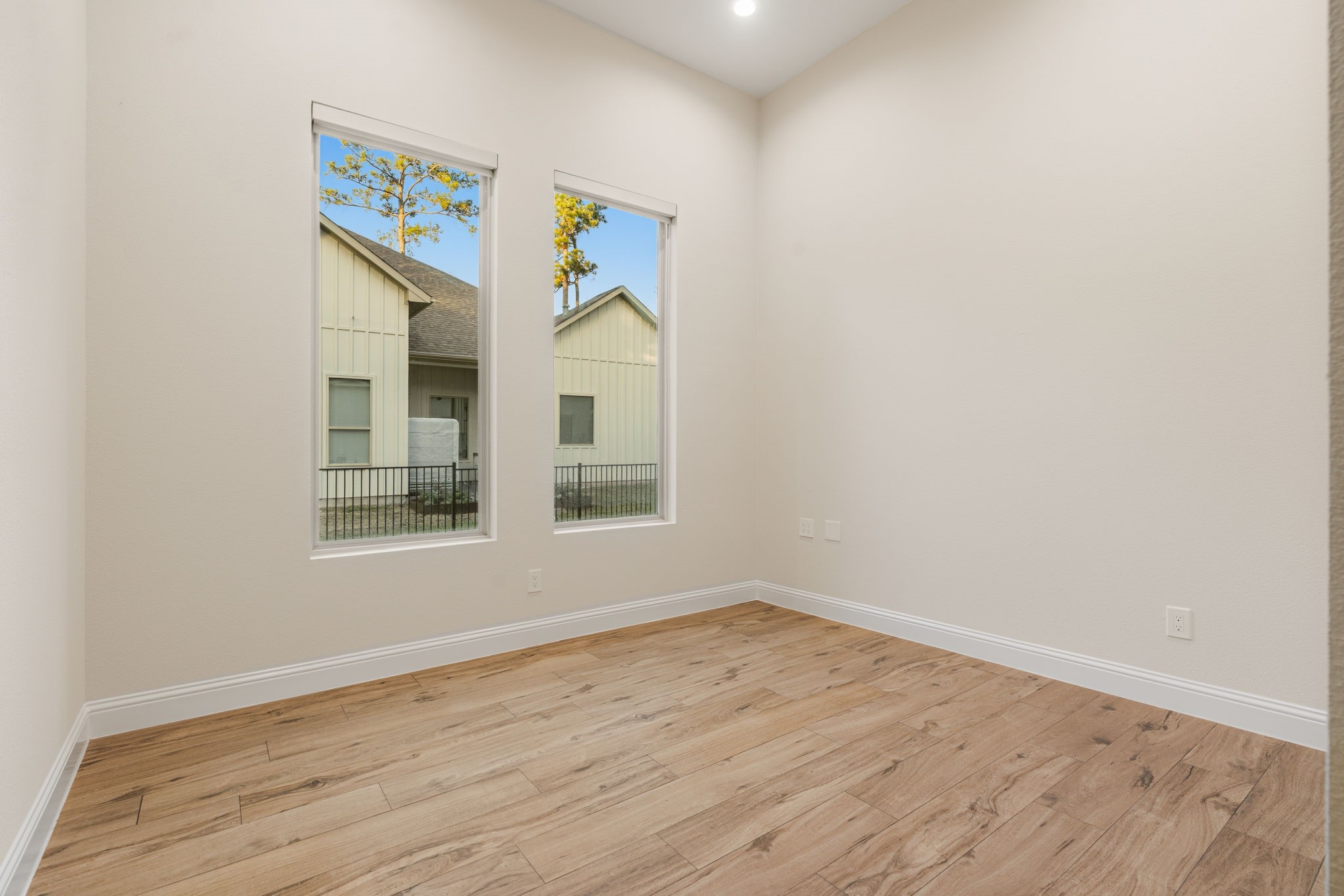 secondary bedrooms