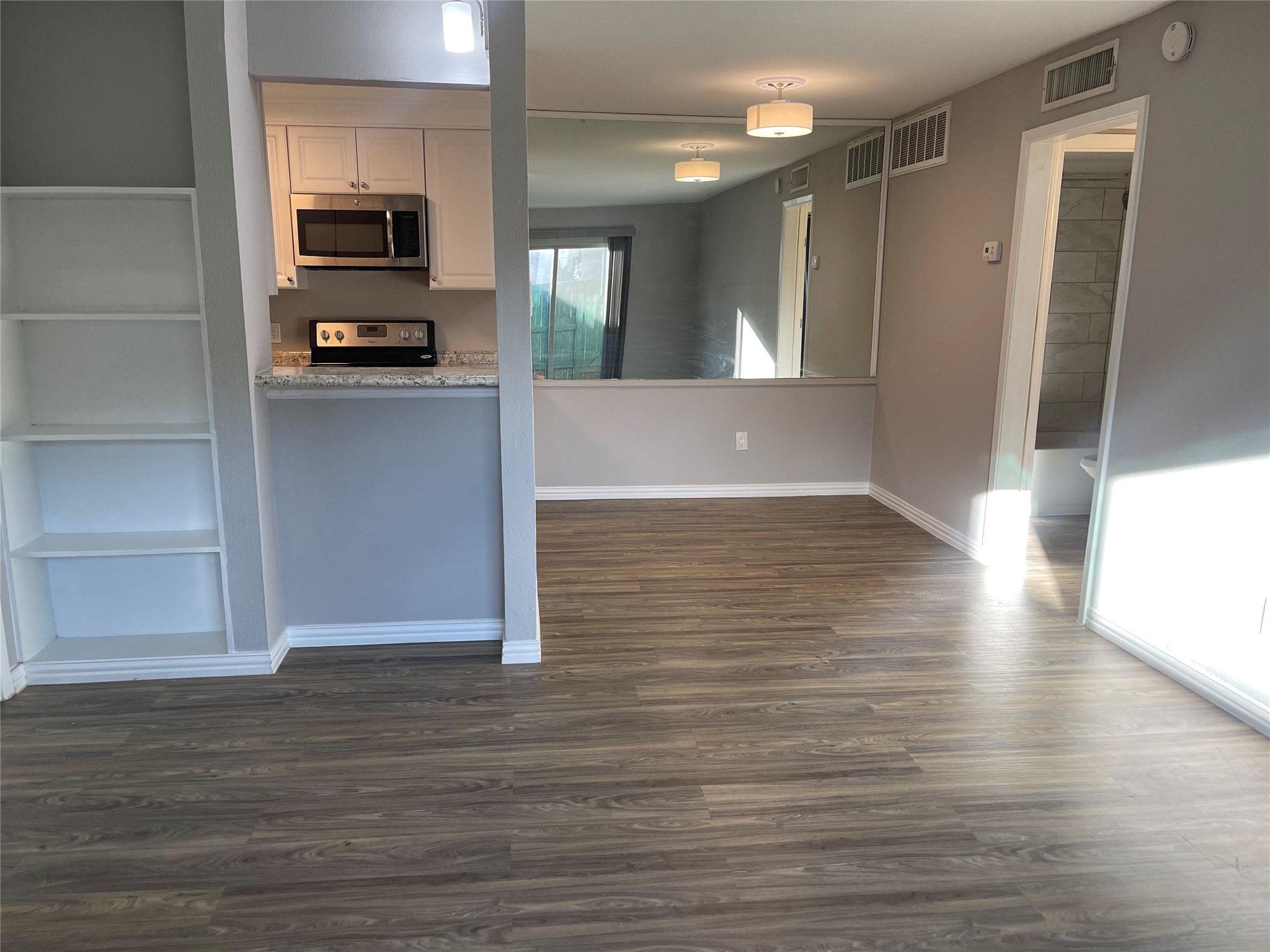 1516 Bay Area Boulevard, #F5, Houston, TX 77058 1516 Bay Area Boulevard, #F5, Houston, TX 77058