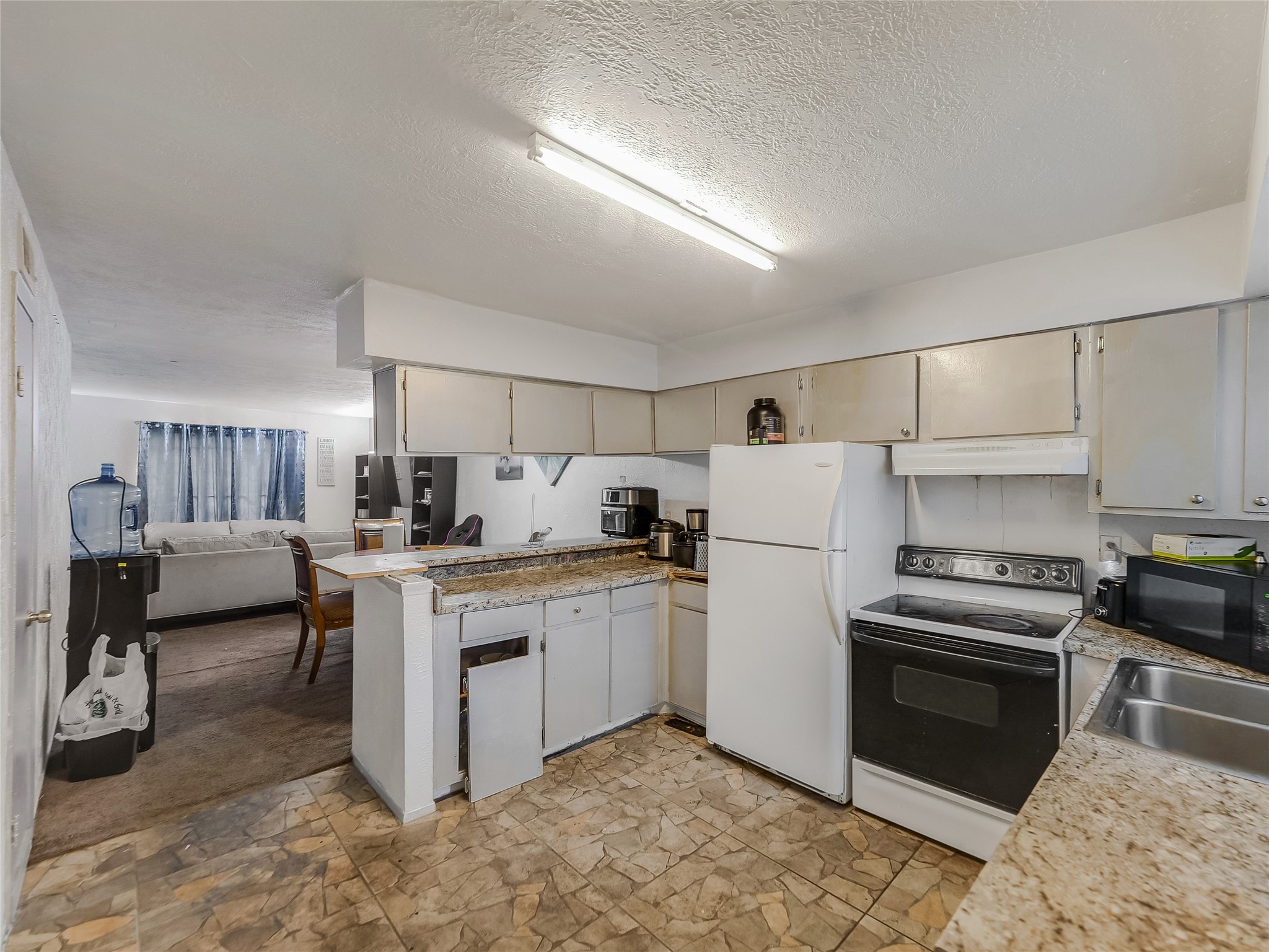 Kitchen Kitchen