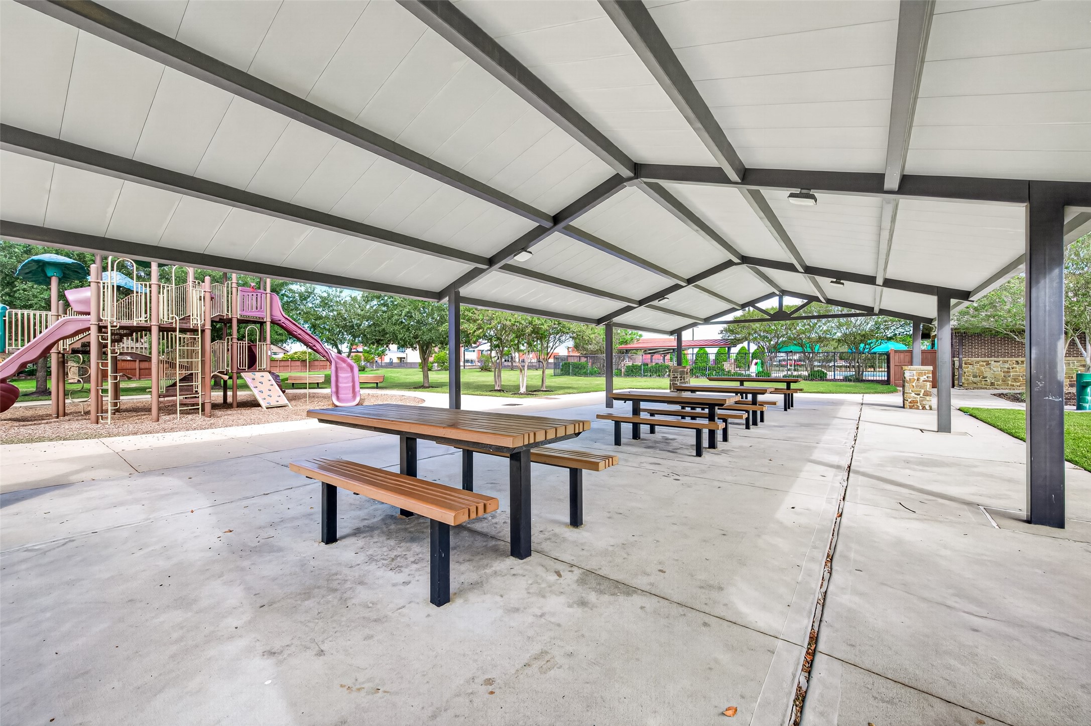Ventana Lakes amenity