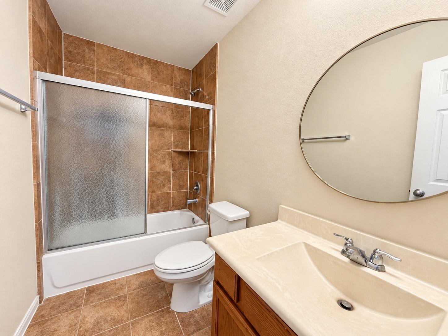 Full bathroom