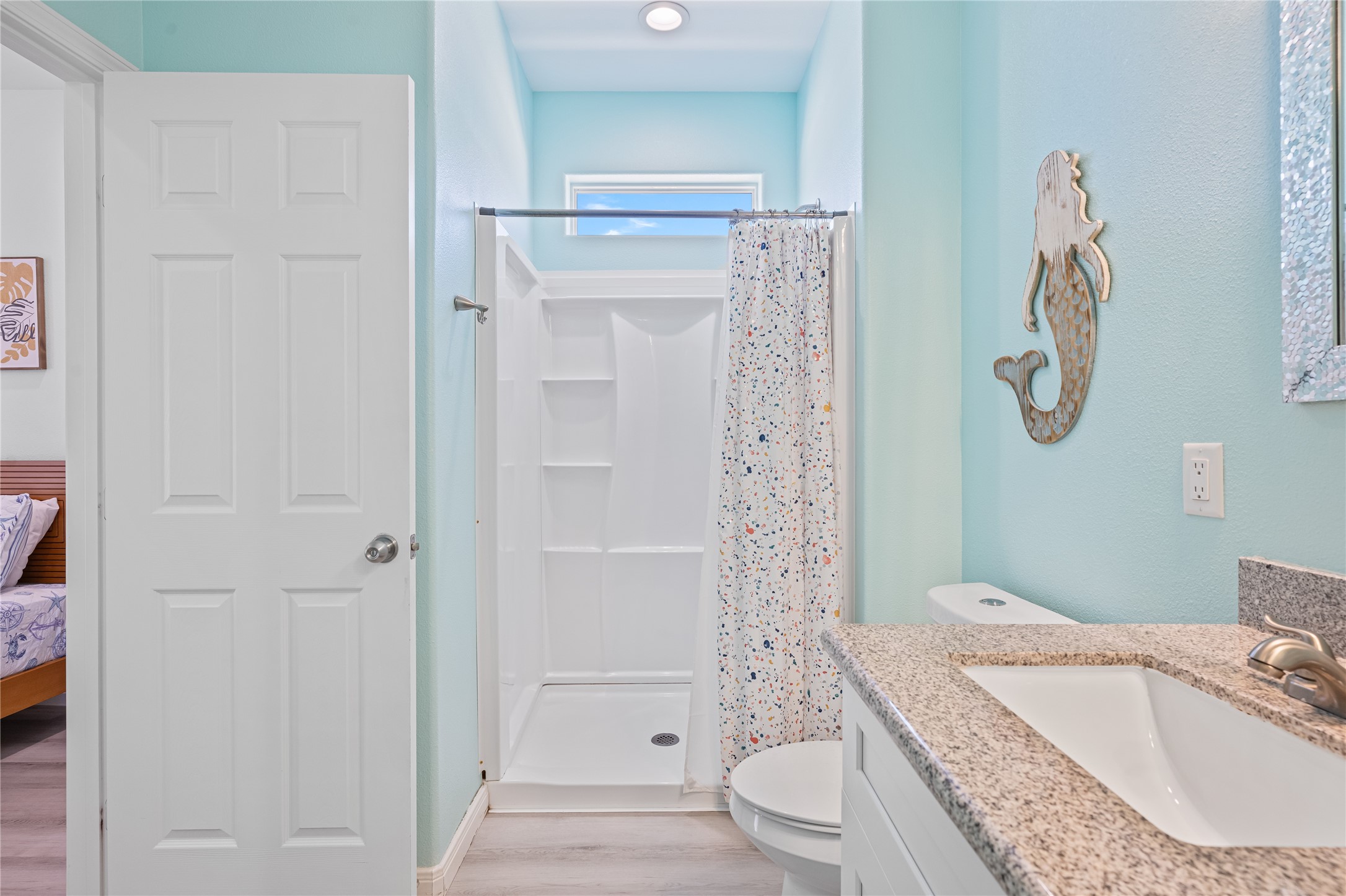 992 Hilton Head, Gilchrist, TX 77617