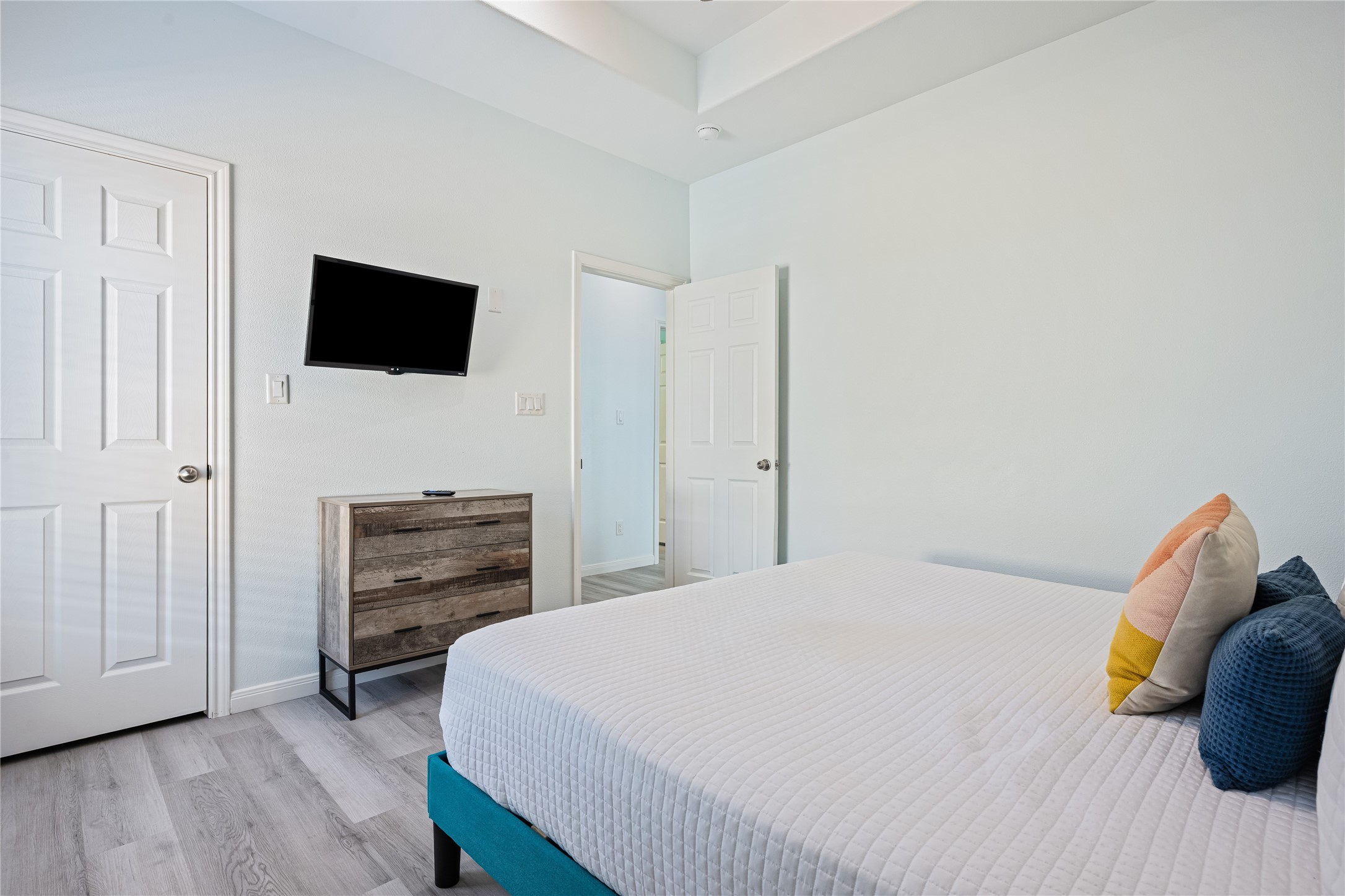 992 Hilton Head, Gilchrist, TX 77617
