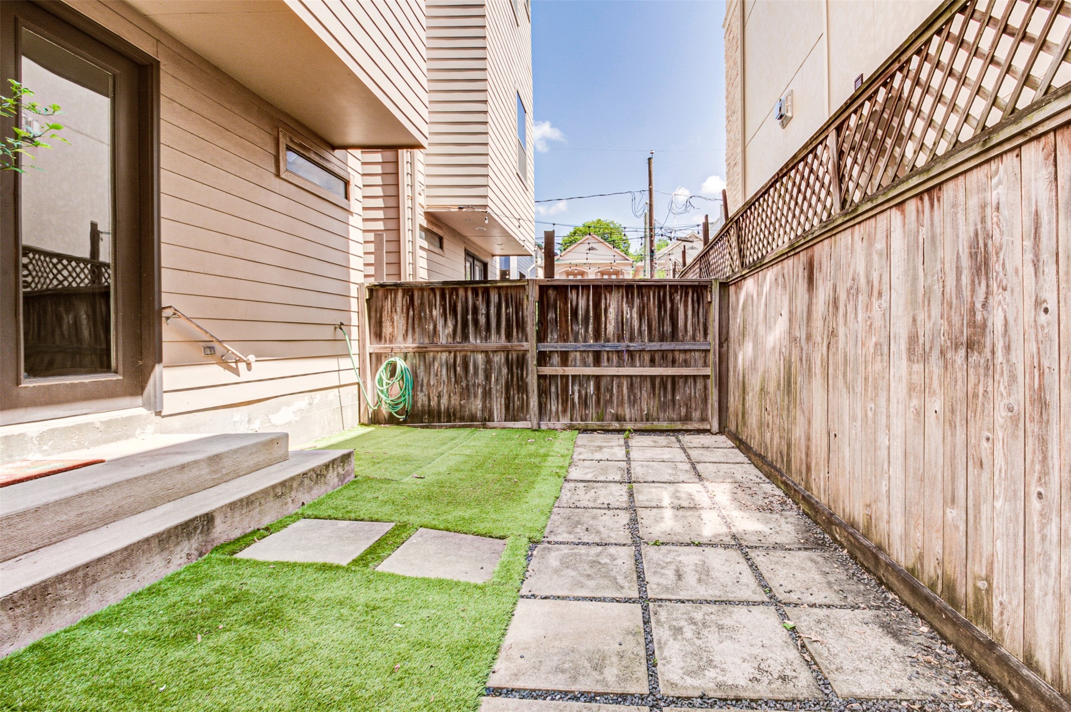 2314 Arabelle Street, Houston, TX 77007