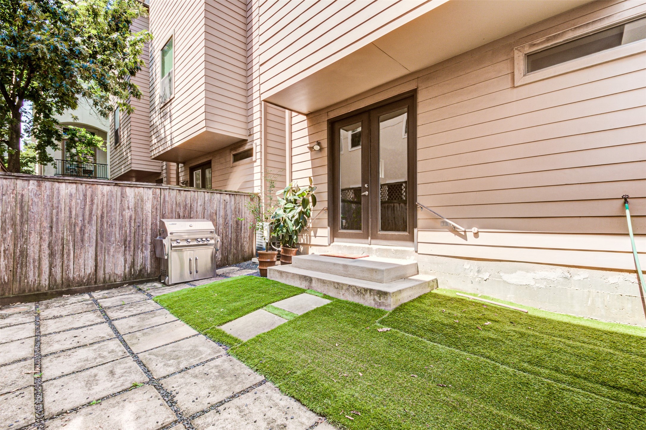 2314 Arabelle Street, Houston, TX 77007