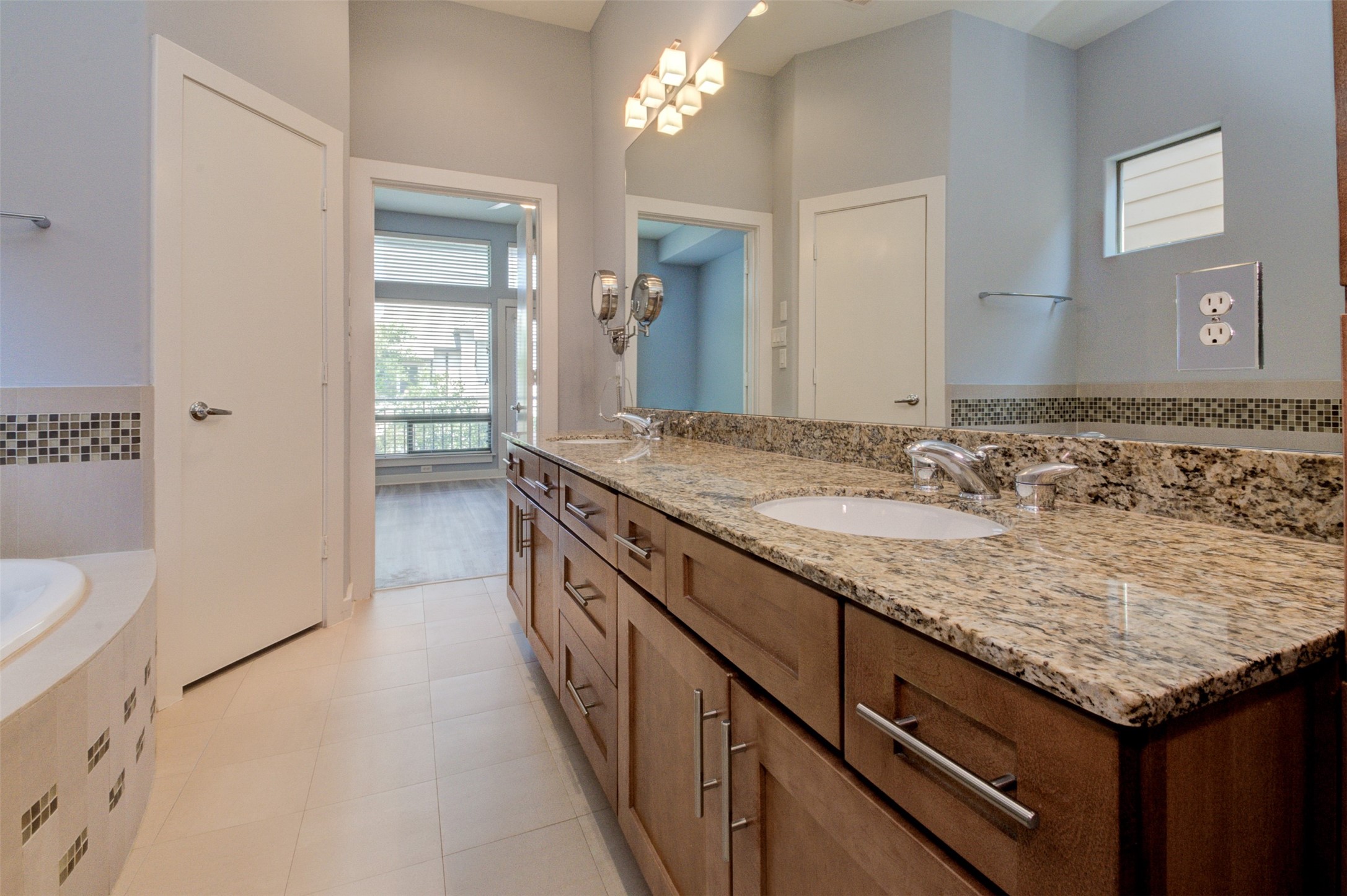 2314 Arabelle Street, Houston, TX 77007