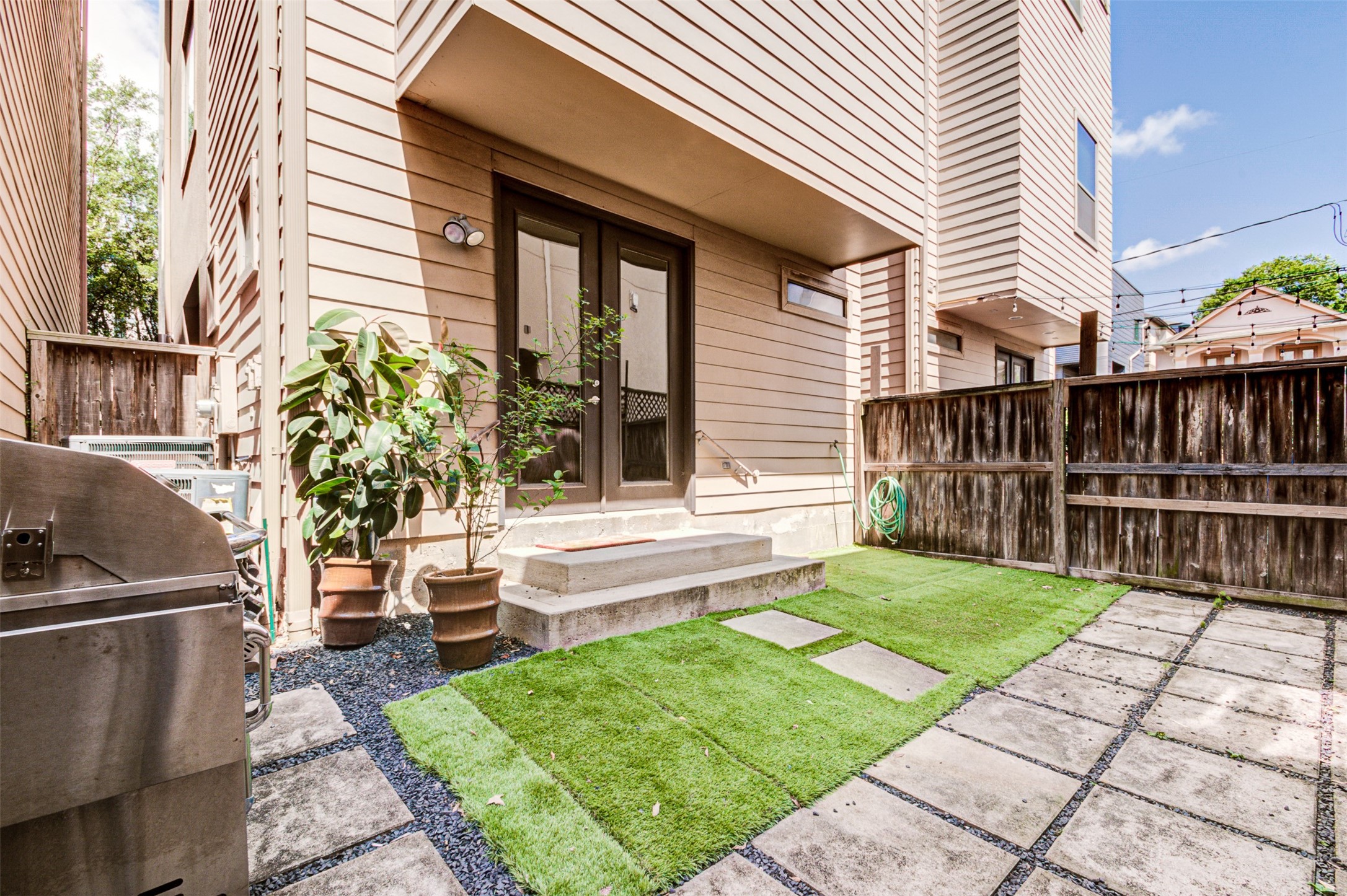 2314 Arabelle Street, Houston, TX 77007