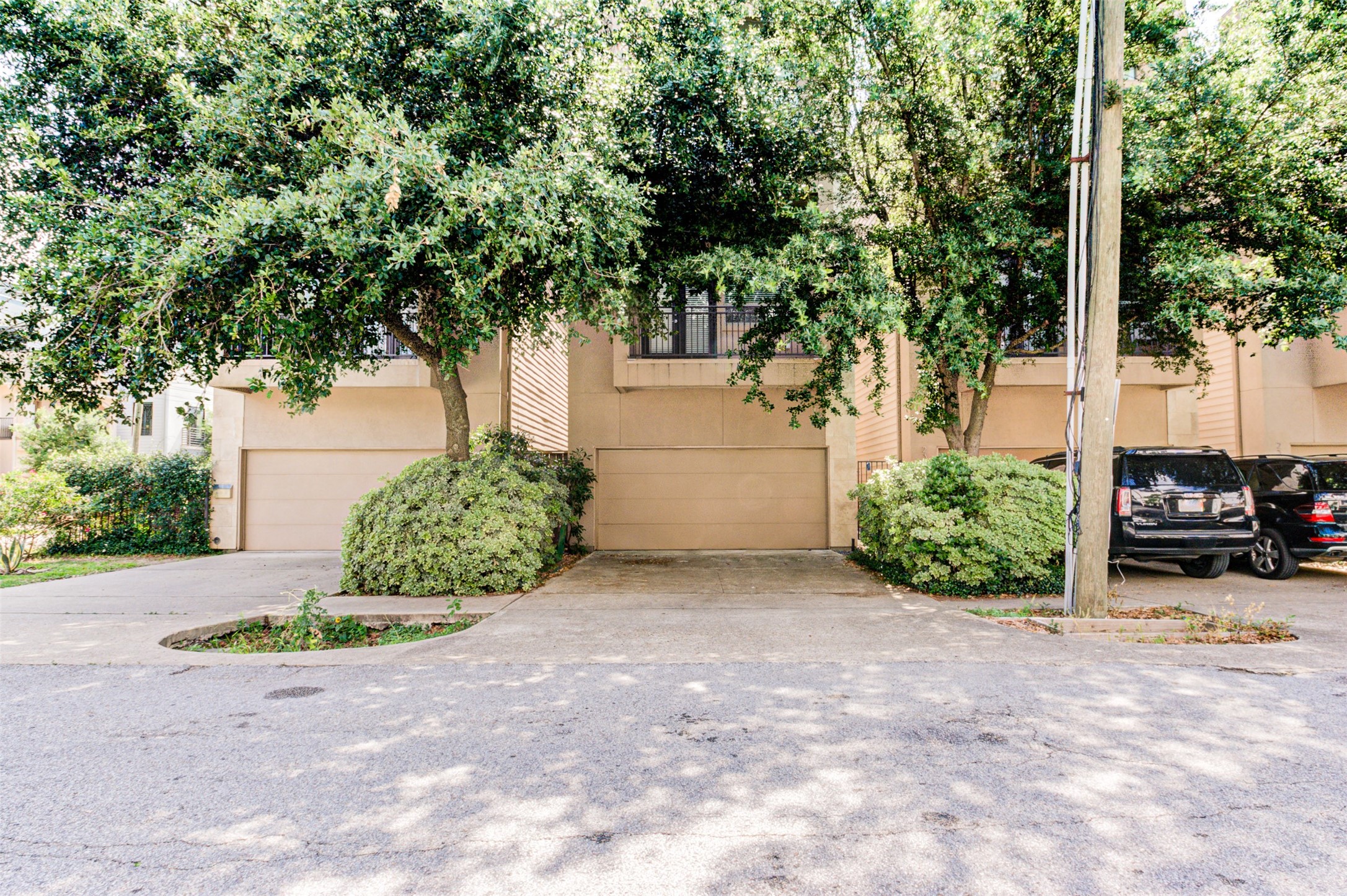 2314 Arabelle Street, Houston, TX 77007 2314 Arabelle Street, Houston, TX 77007