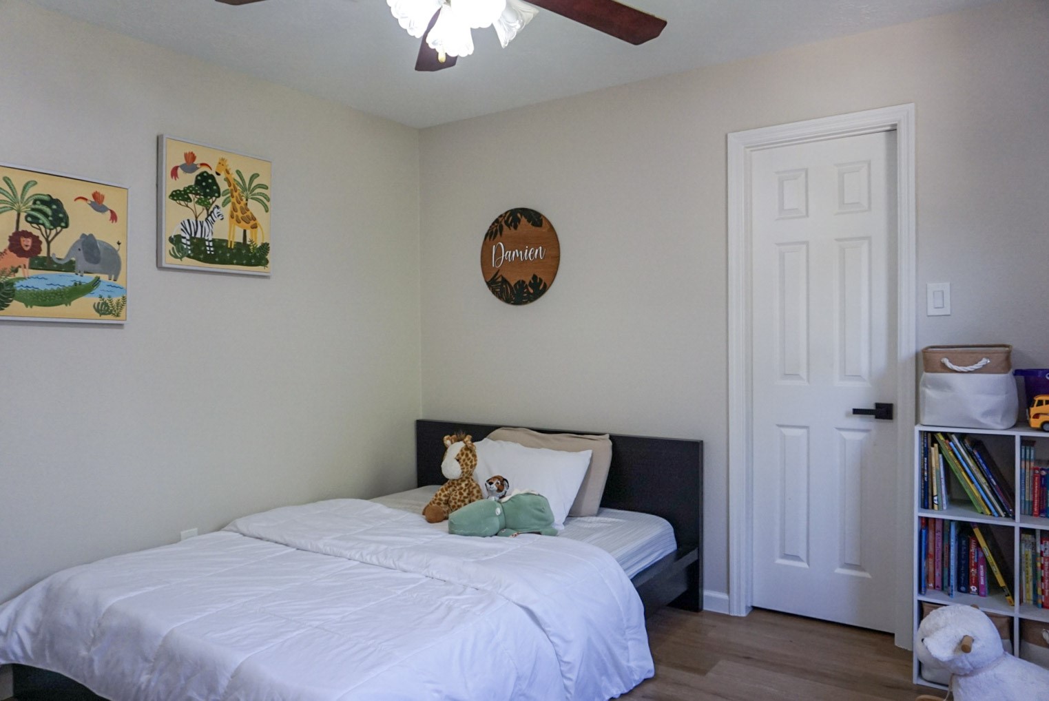 Secondary bedroom upstairs (Room 3)