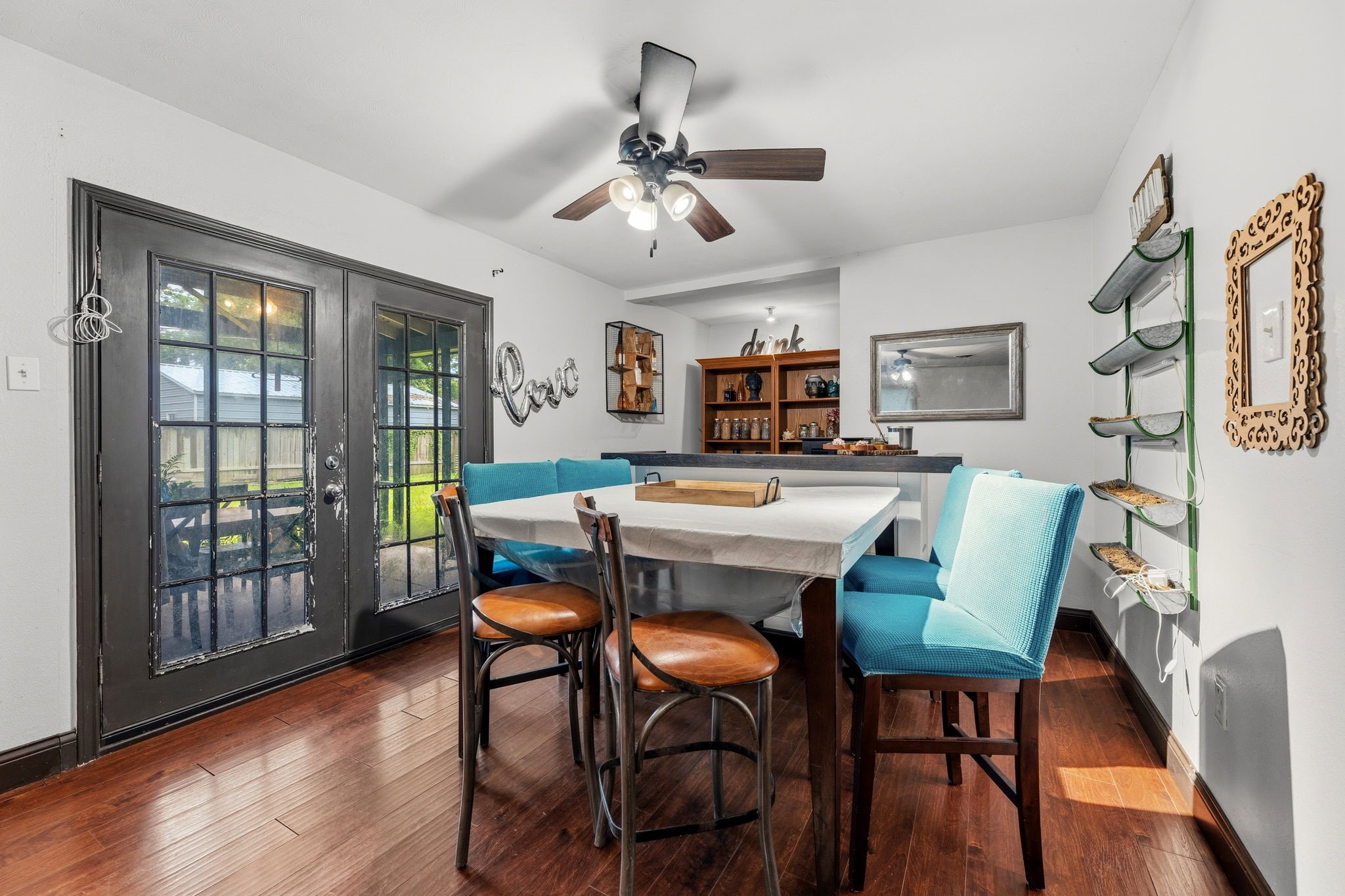 1034 Royal Oak Drive, Dickinson, TX 77539 1034 Royal Oak Drive, Dickinson, TX 77539