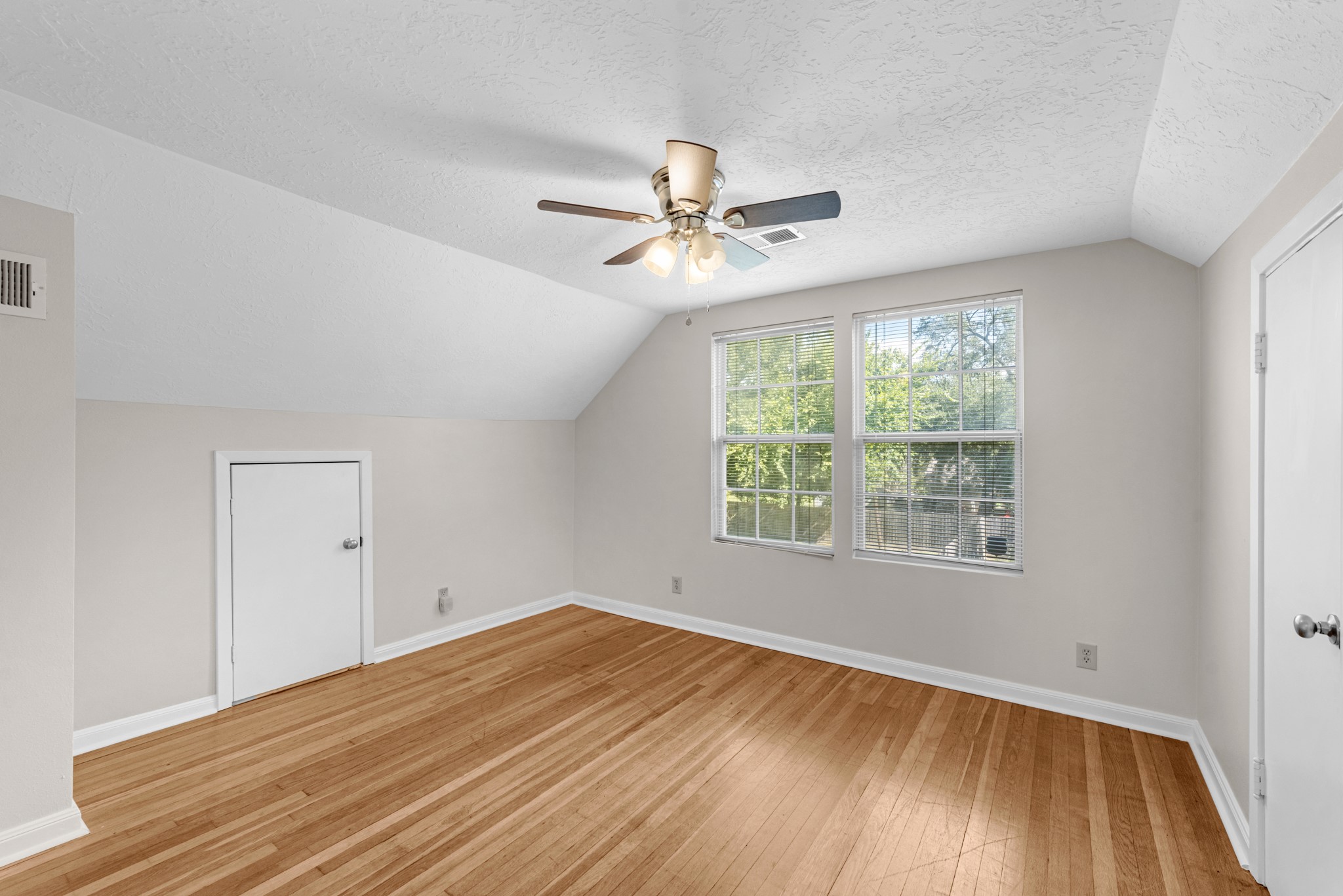 7475 Ashburn Street, Houston, TX 77061