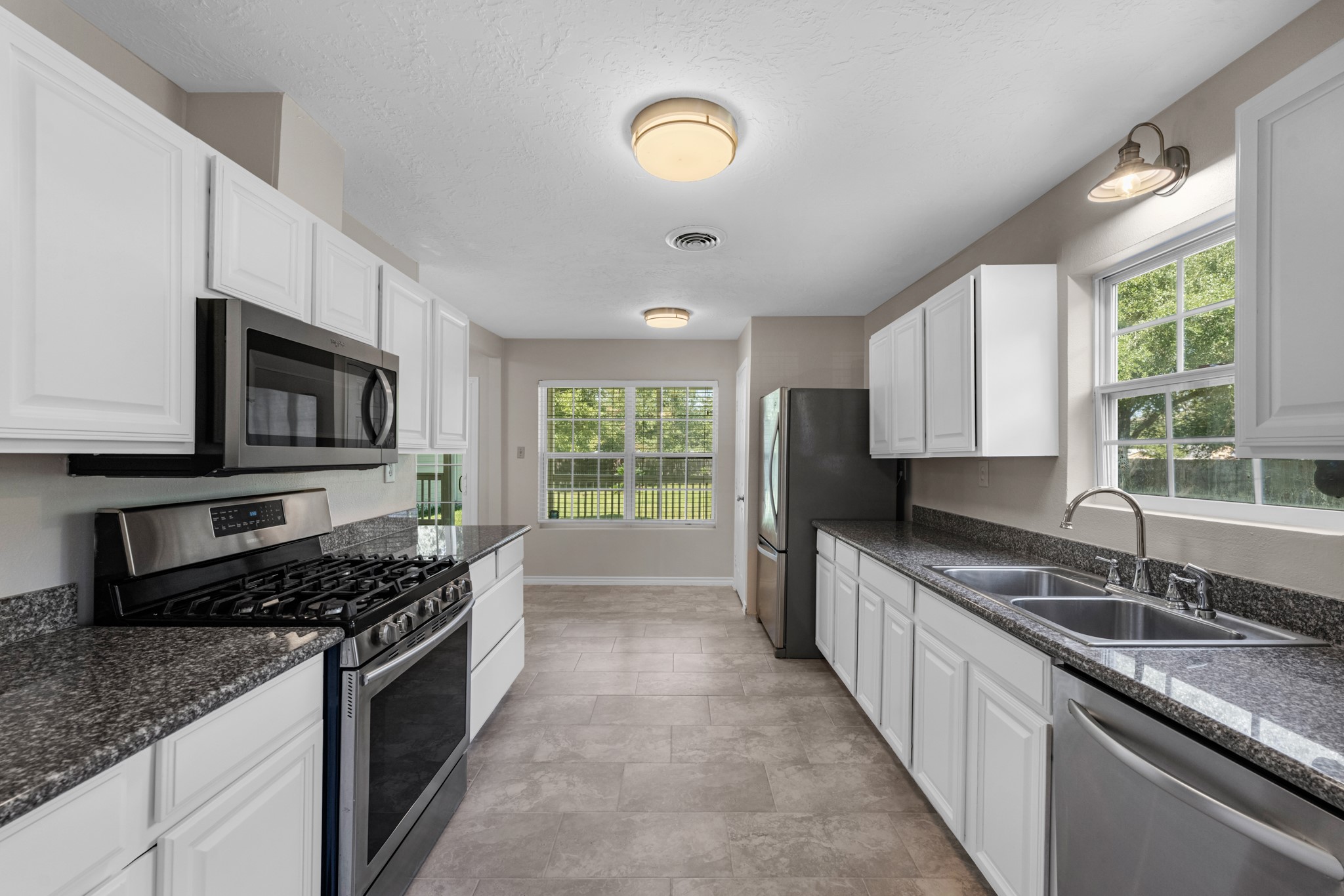 7475 Ashburn Street, Houston, TX 77061