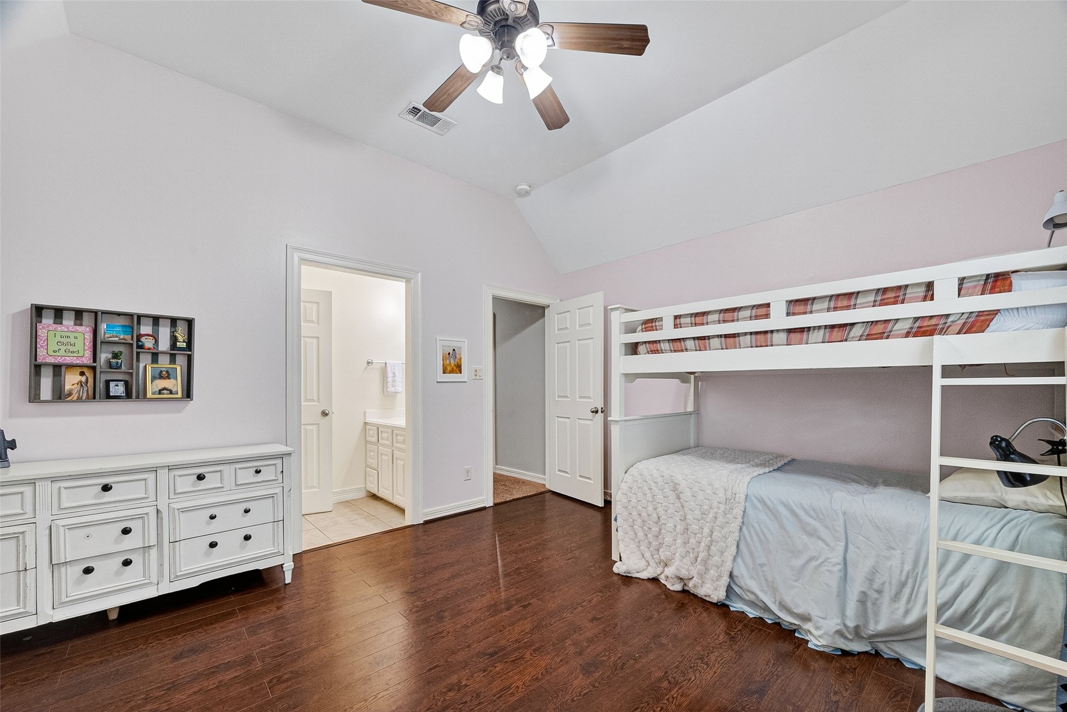 3102 Purple Finch, Missouri City, TX 77459