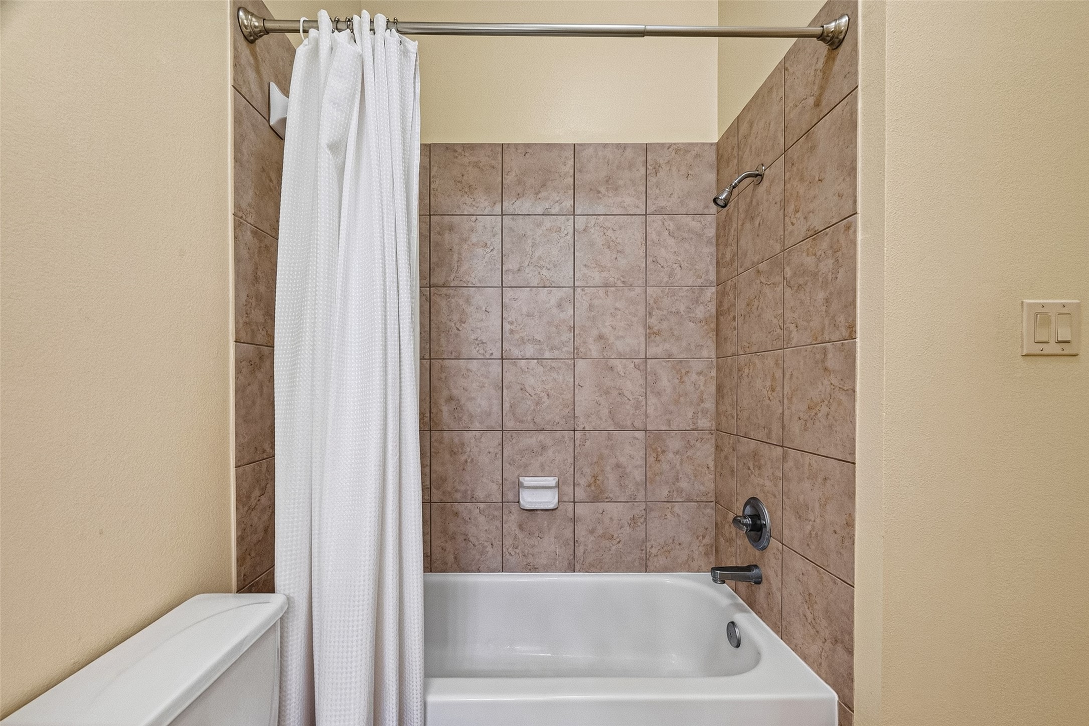 3102 Purple Finch, Missouri City, TX 77459