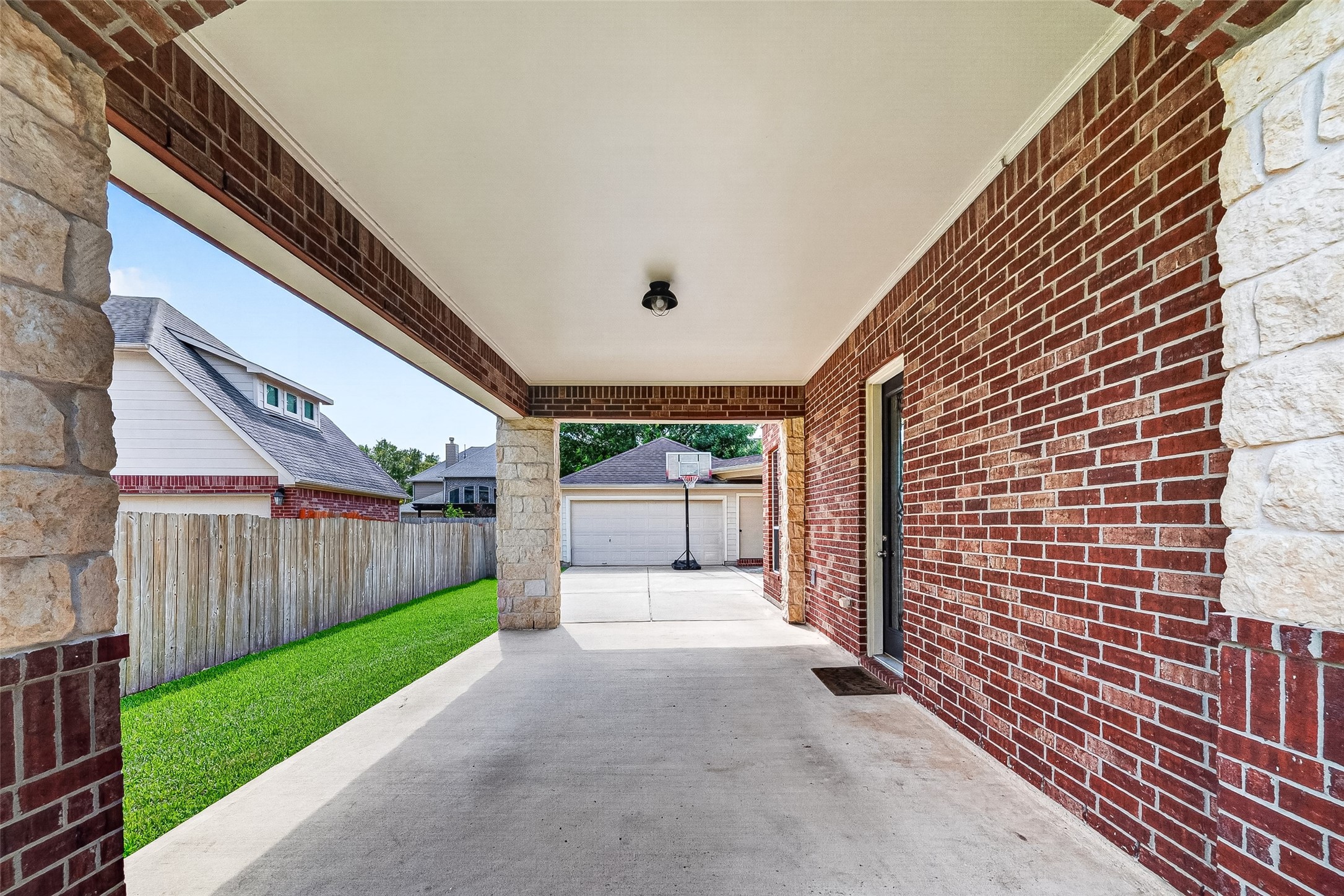 3102 Purple Finch, Missouri City, TX 77459
