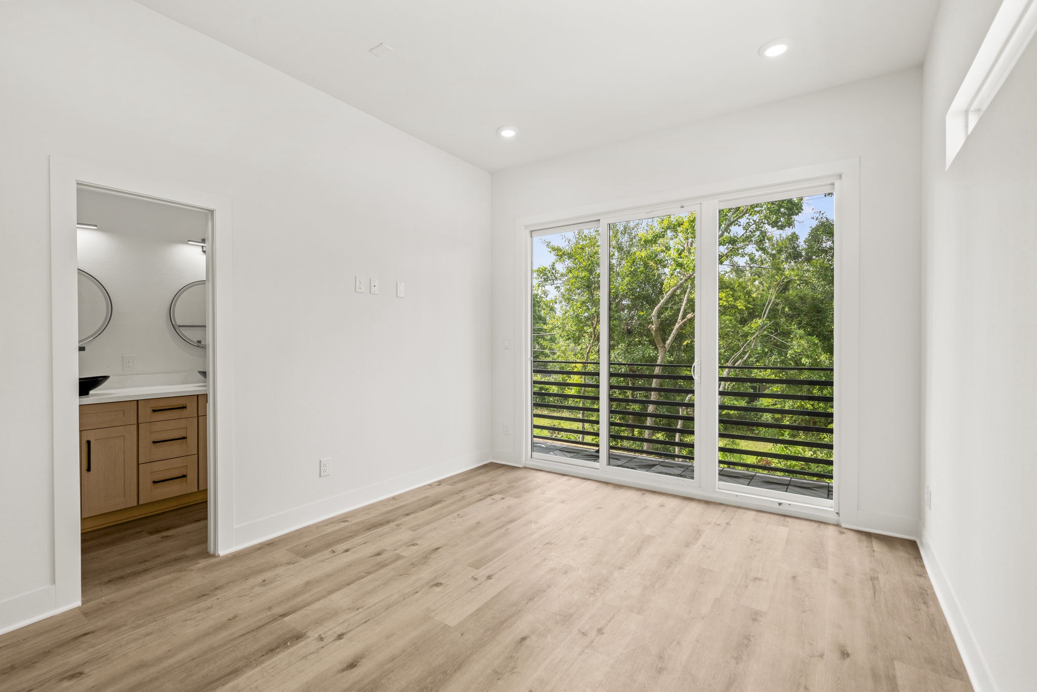 8011 Bowen Street, #A-B, Houston, TX 77051