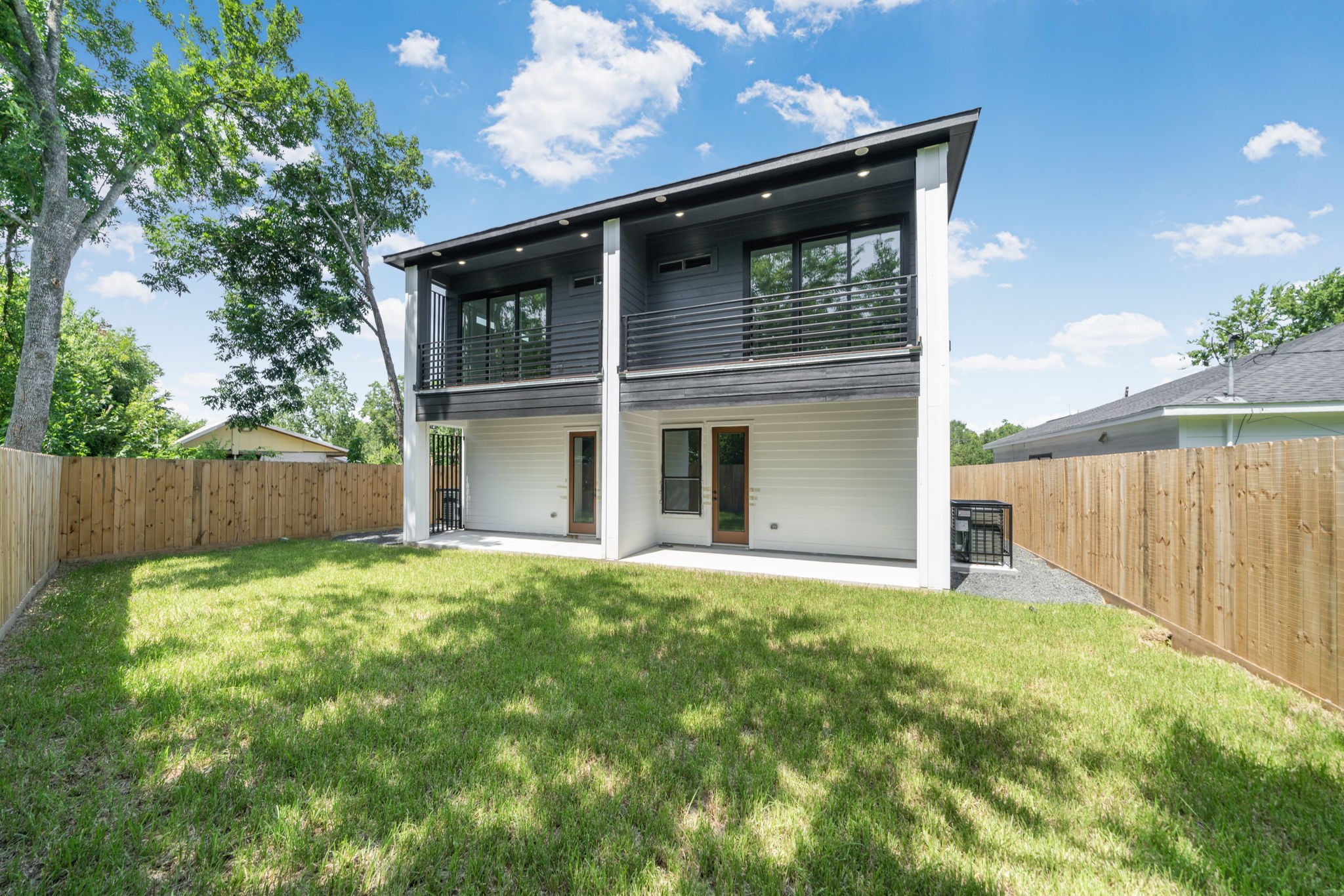 8011 Bowen Street, #A-B, Houston, TX 77051