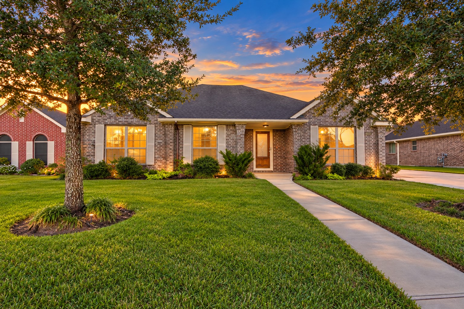 6611 Marble Falls Lane, Manvel, TX 77578 6611 Marble Falls Lane, Manvel, TX 77578