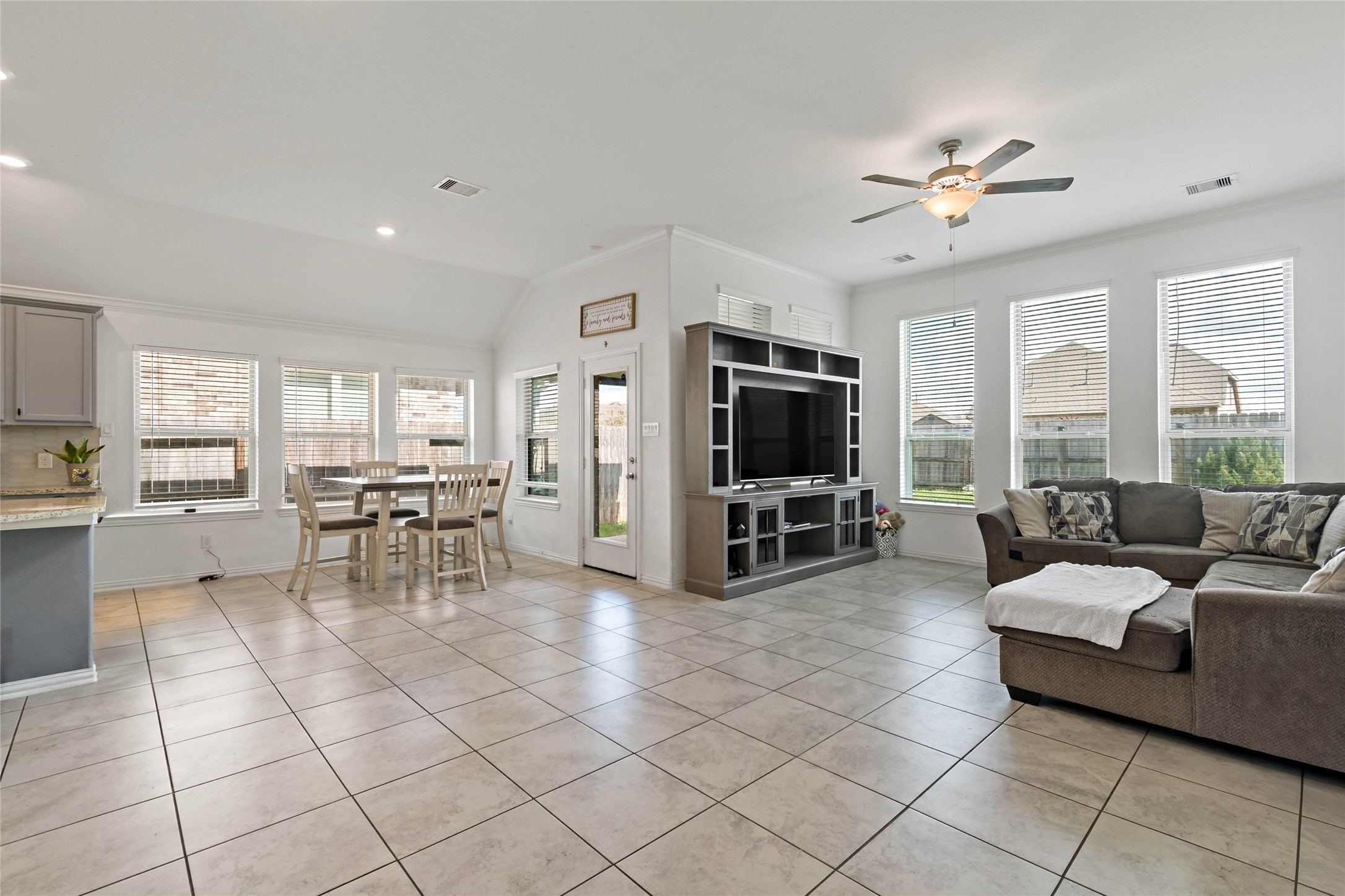 4437 Orono Summit Trail, Rosharon, TX 77583