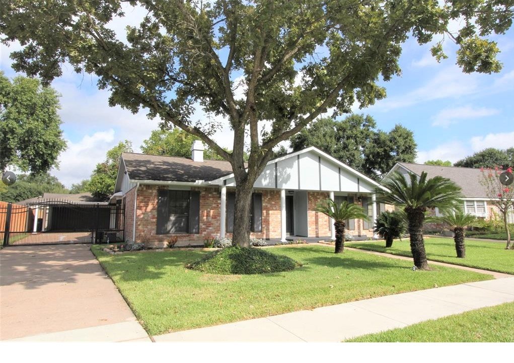 13550 Brook Hollow Drive, Sugar Land, TX 77498 13550 Brook Hollow Drive, Sugar Land, TX 77498